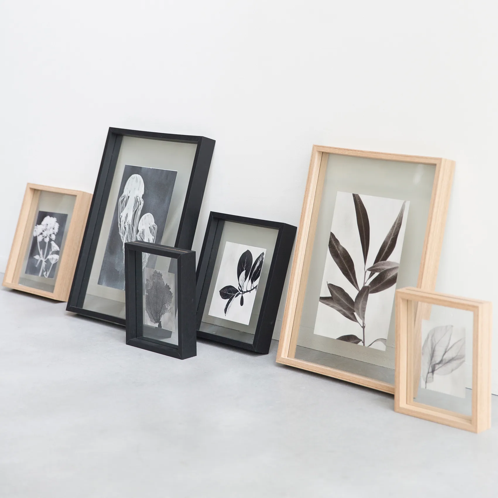 Ramki na zdjęcia Floating 15x20 cm, Black URBAN NATURE CULTURE