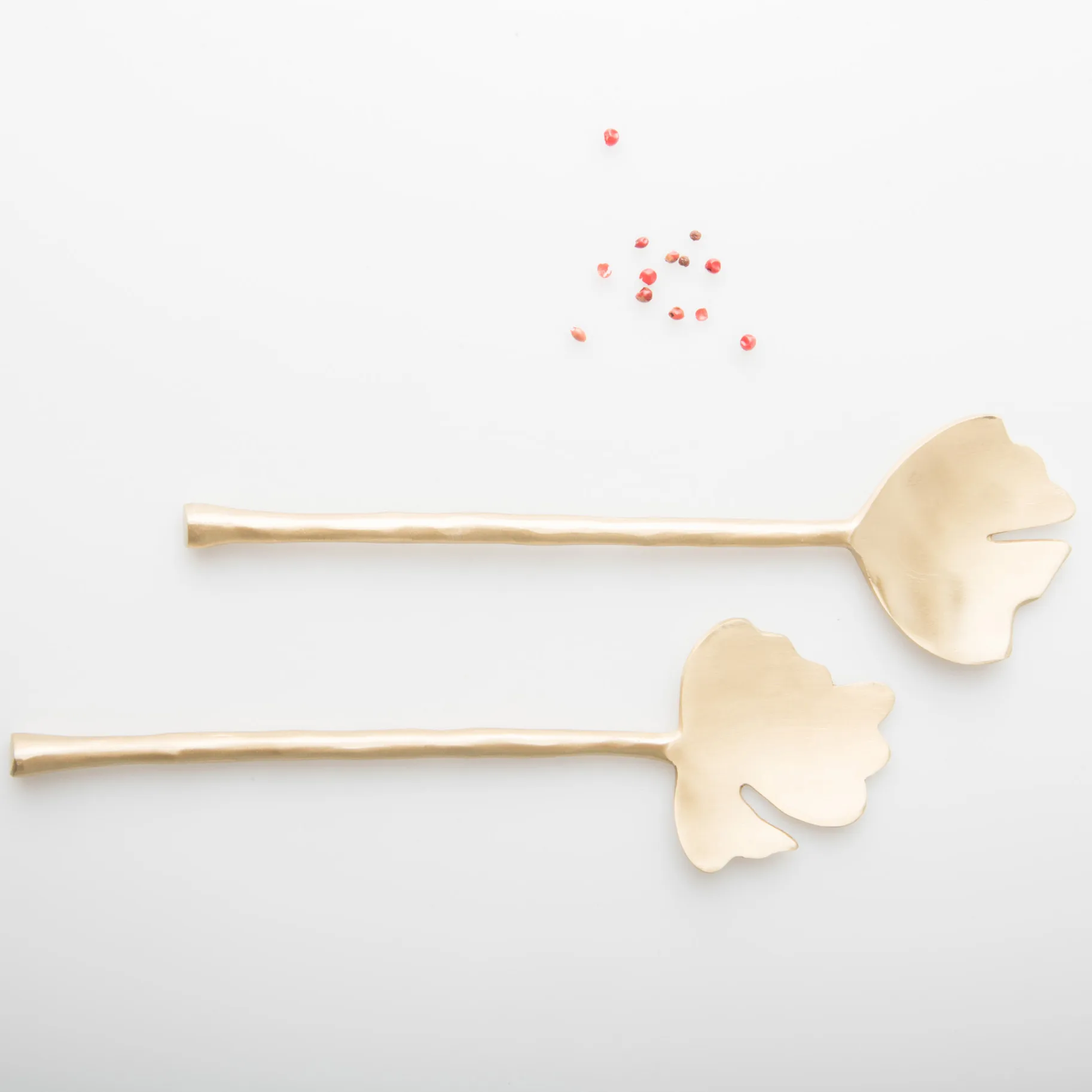 Sztućce do sałatek Leaves 2 szt., Mosiądz URBAN NATURE CULTURE