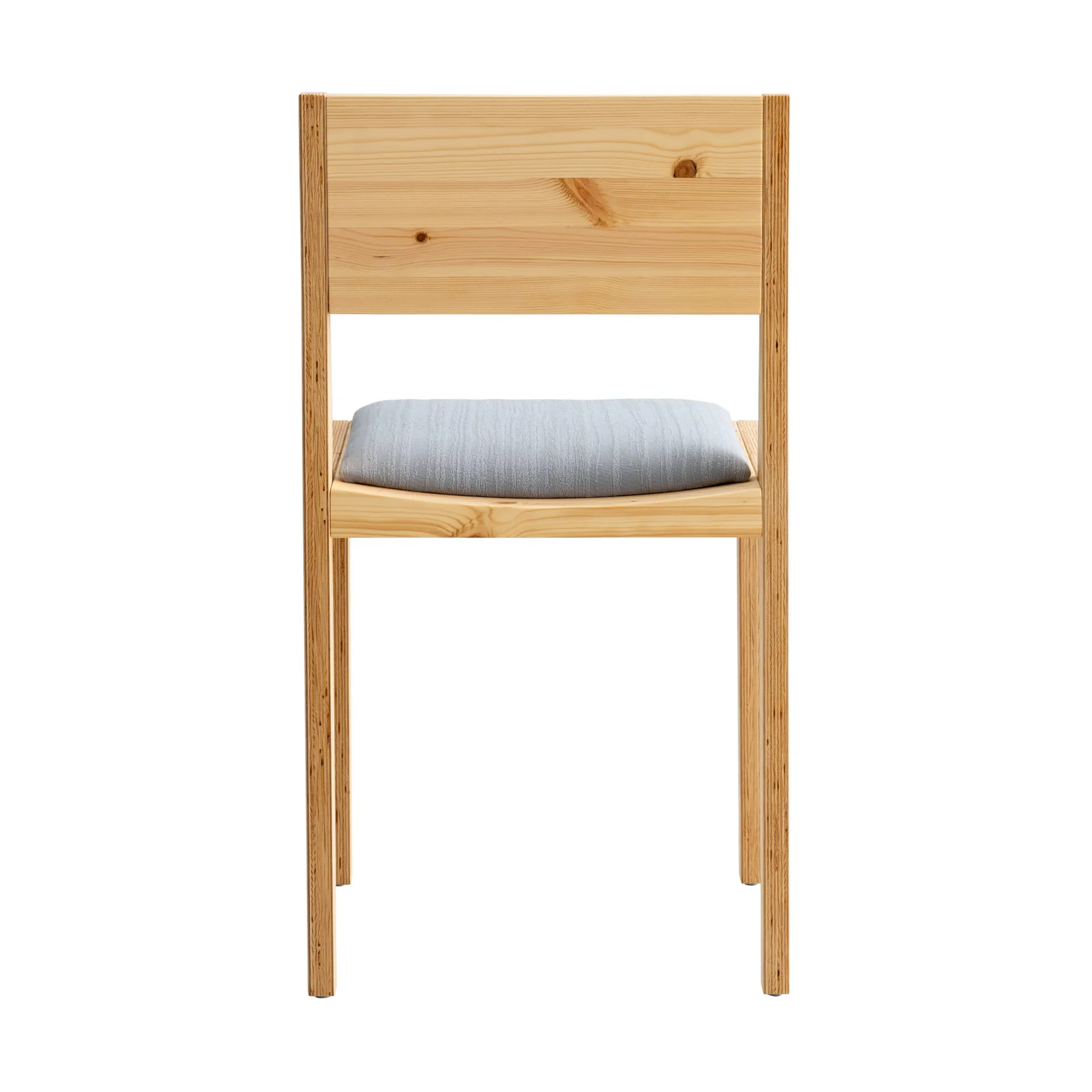 Krzesło 016 Maasto Dining Chair, Sosna olejowana i woskowana, matowe, przód tapicerowany na szaro Vaarnii