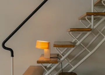 Lampa stołowa 018 Hoop Table Lamp - Sosna olejowana i woskowana, matowe, 34 cm - Vaarnii