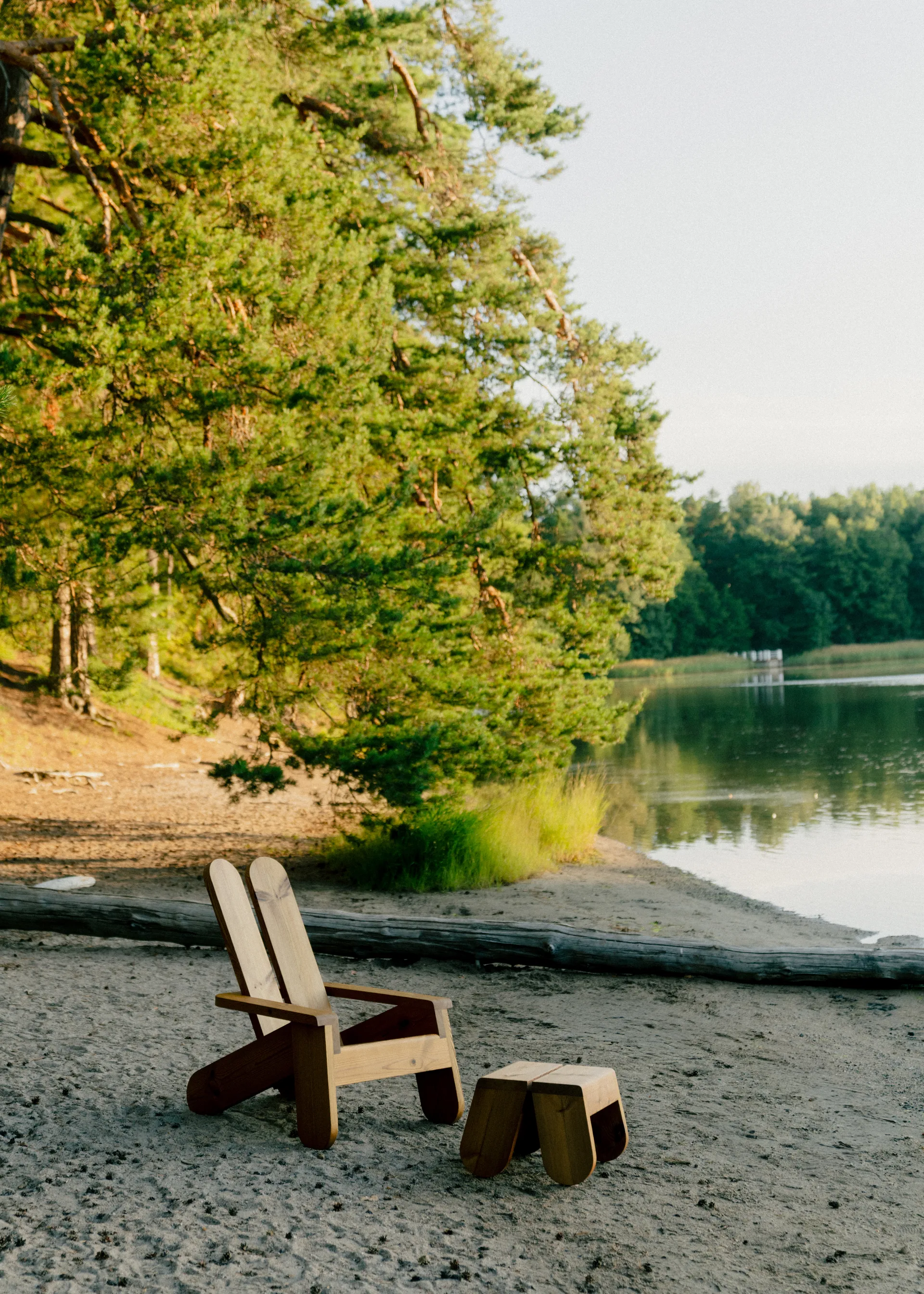 Podnóżek 015 Peace Outdoor Foot Stool, Sosna termowana Vaarnii