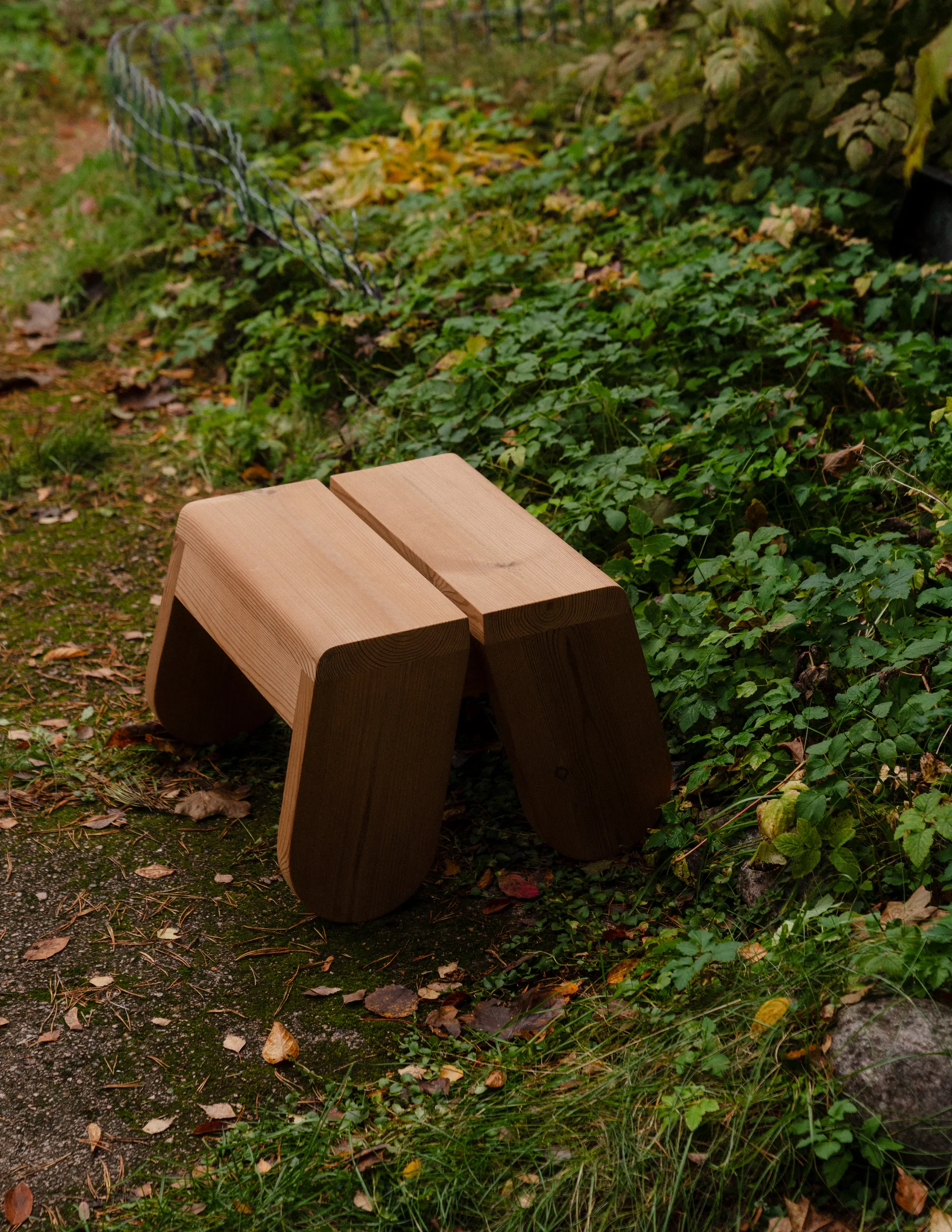 Podnóżek 015 Peace Outdoor Foot Stool, Sosna termowana Vaarnii
