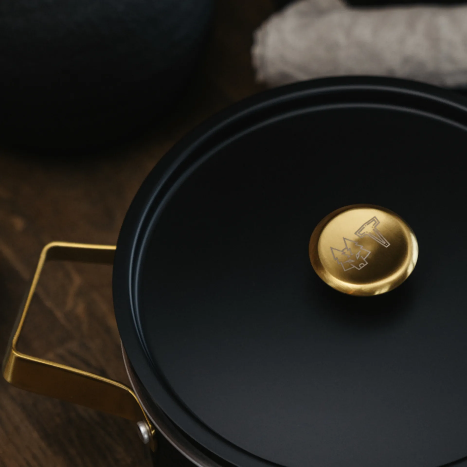 Garnek Mandus.2, 2,8 litra Vargen & Thor