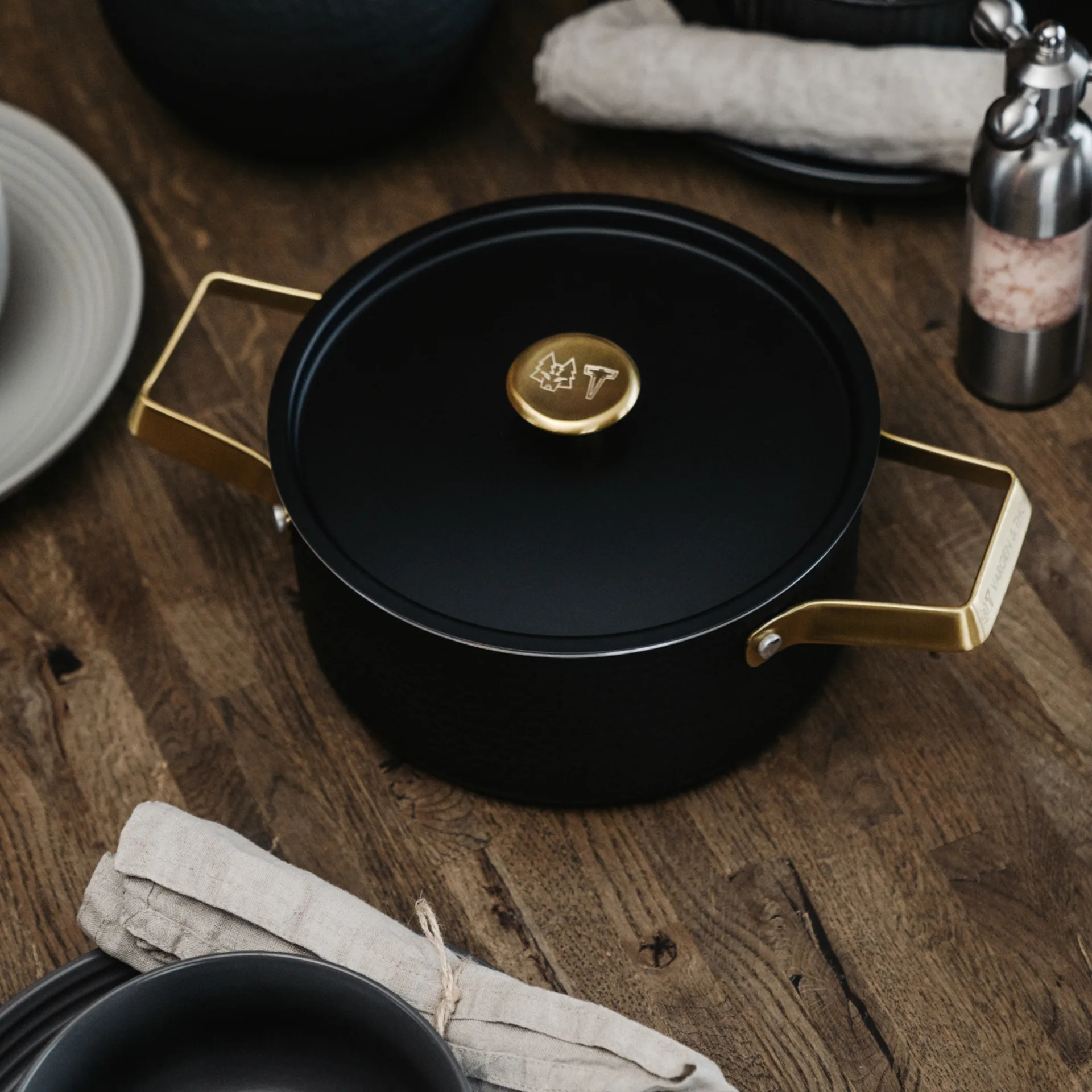 Garnek Mandus.2, 2,8 litra Vargen & Thor