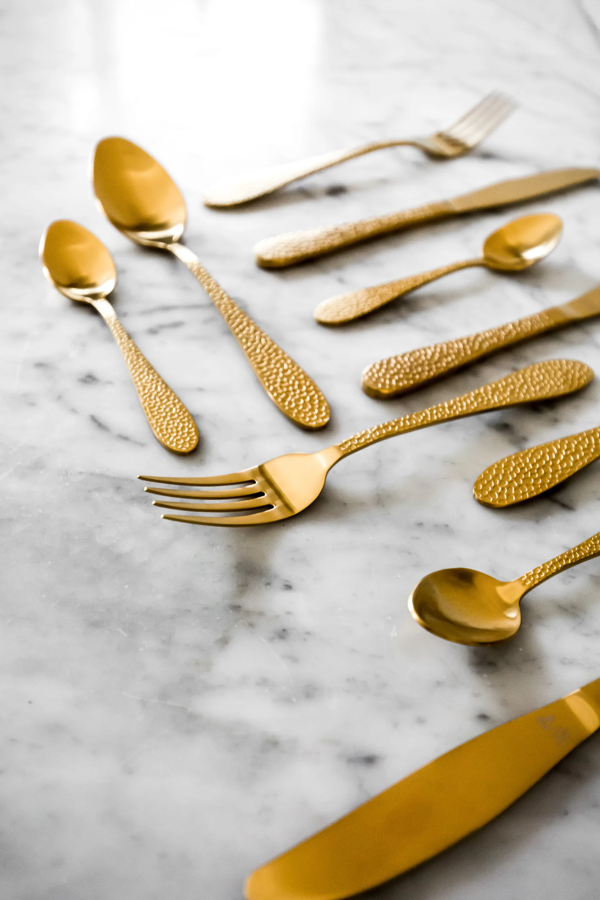 Zestaw sztućców Vargen & Thor, 16 szt., Nimbus, mosiądz Vargen & Thor