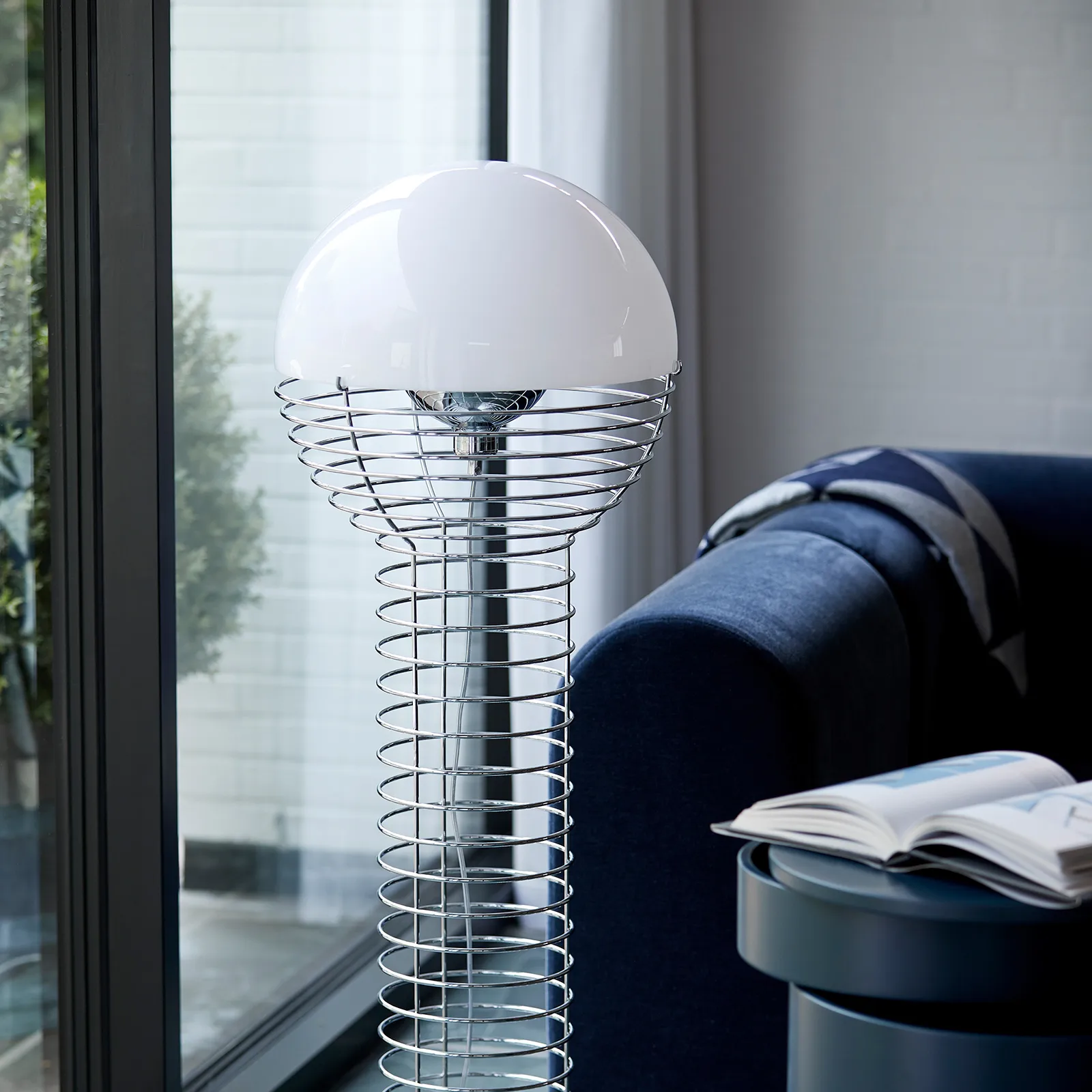 Lampa podłogowa Wire, Biały Verpan