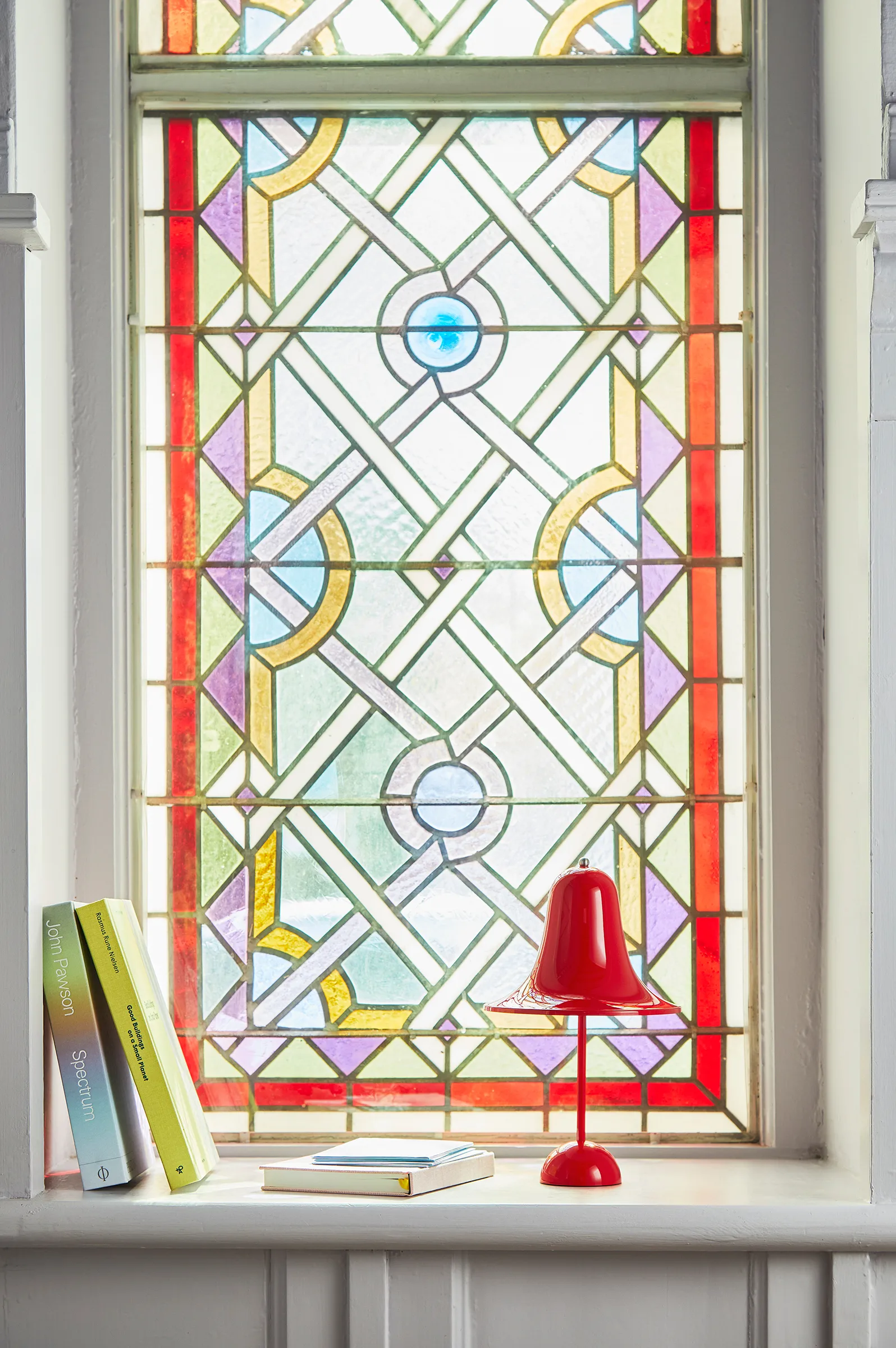 Przenośna lampa stołowa Pantop 30 cm, Bright Red Verpan