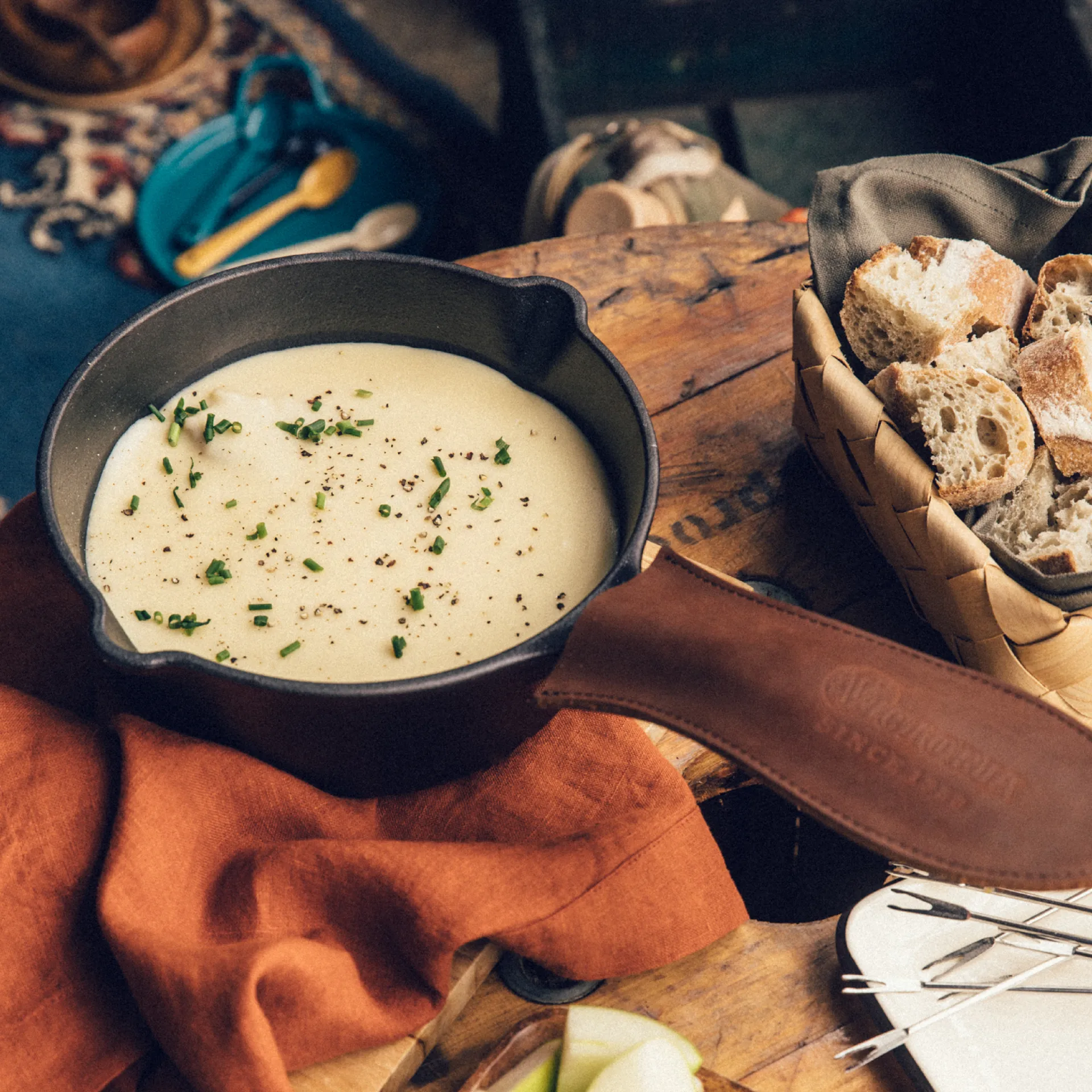 Rondel żeliwny Ø22 cm, Czarny matowy Victoria