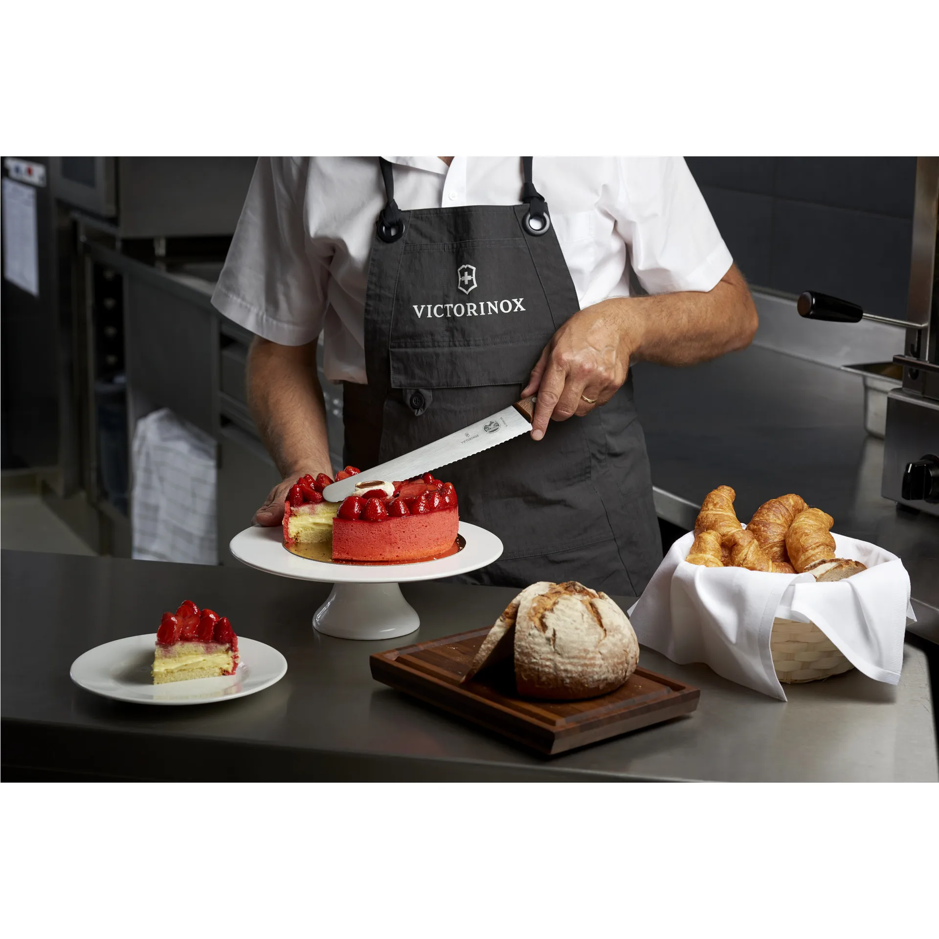 Nóż do chleba Wood 26 cm, Stal nierdzewna - klon Victorinox