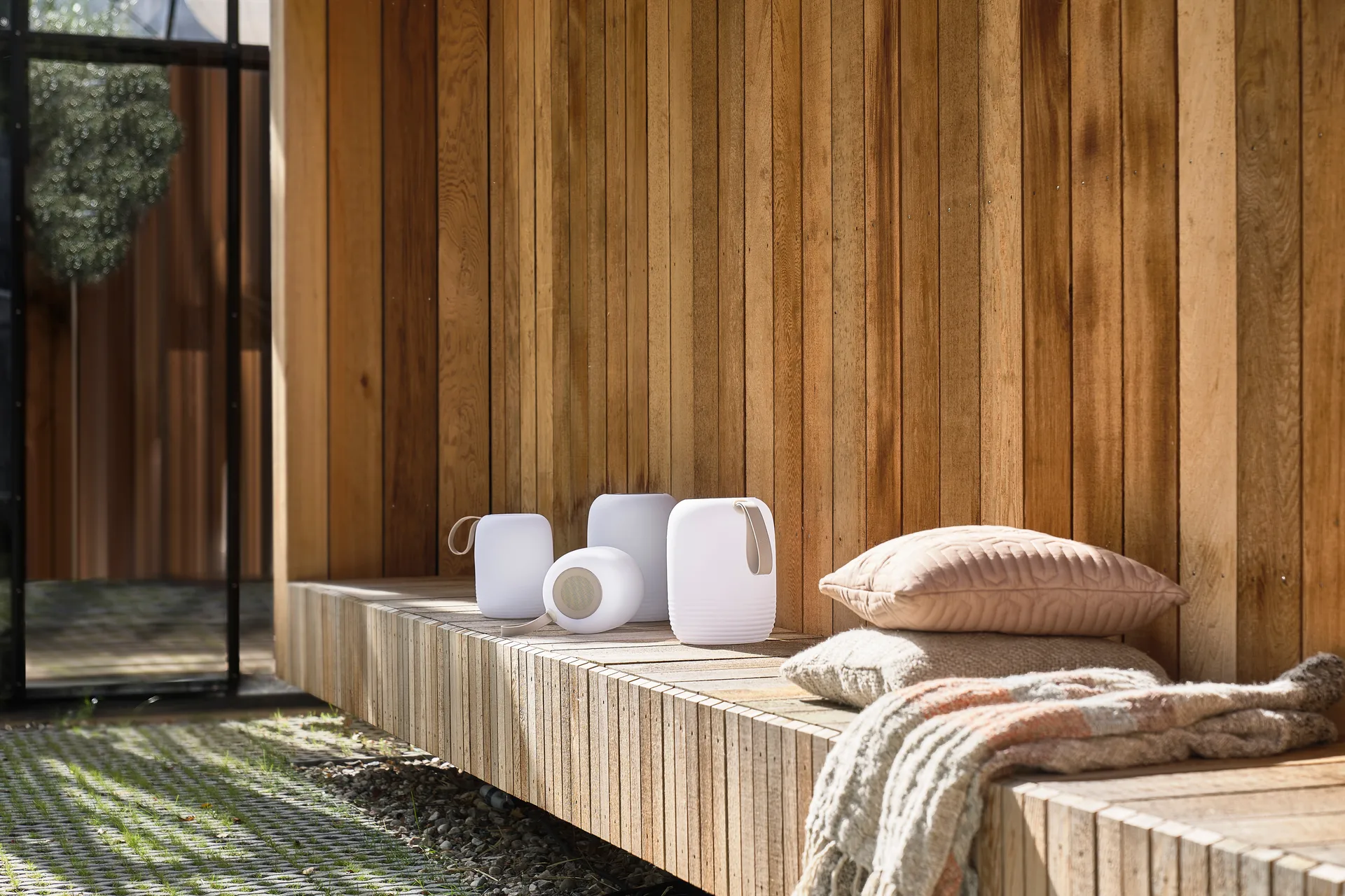 Lampa salonowa Hav Ø21 cm, Biała Villa Collection