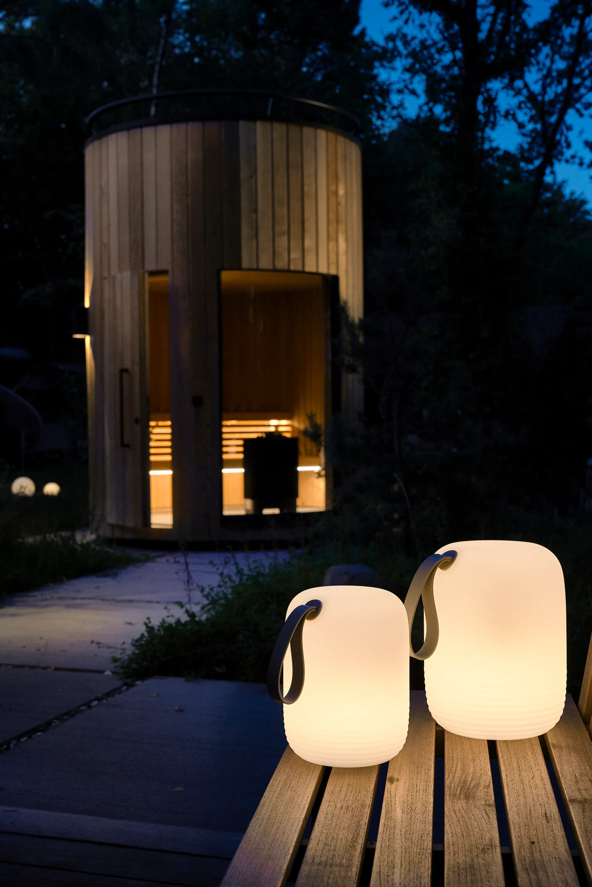 Lampa salonowa Hav Ø21 cm, Biała Villa Collection