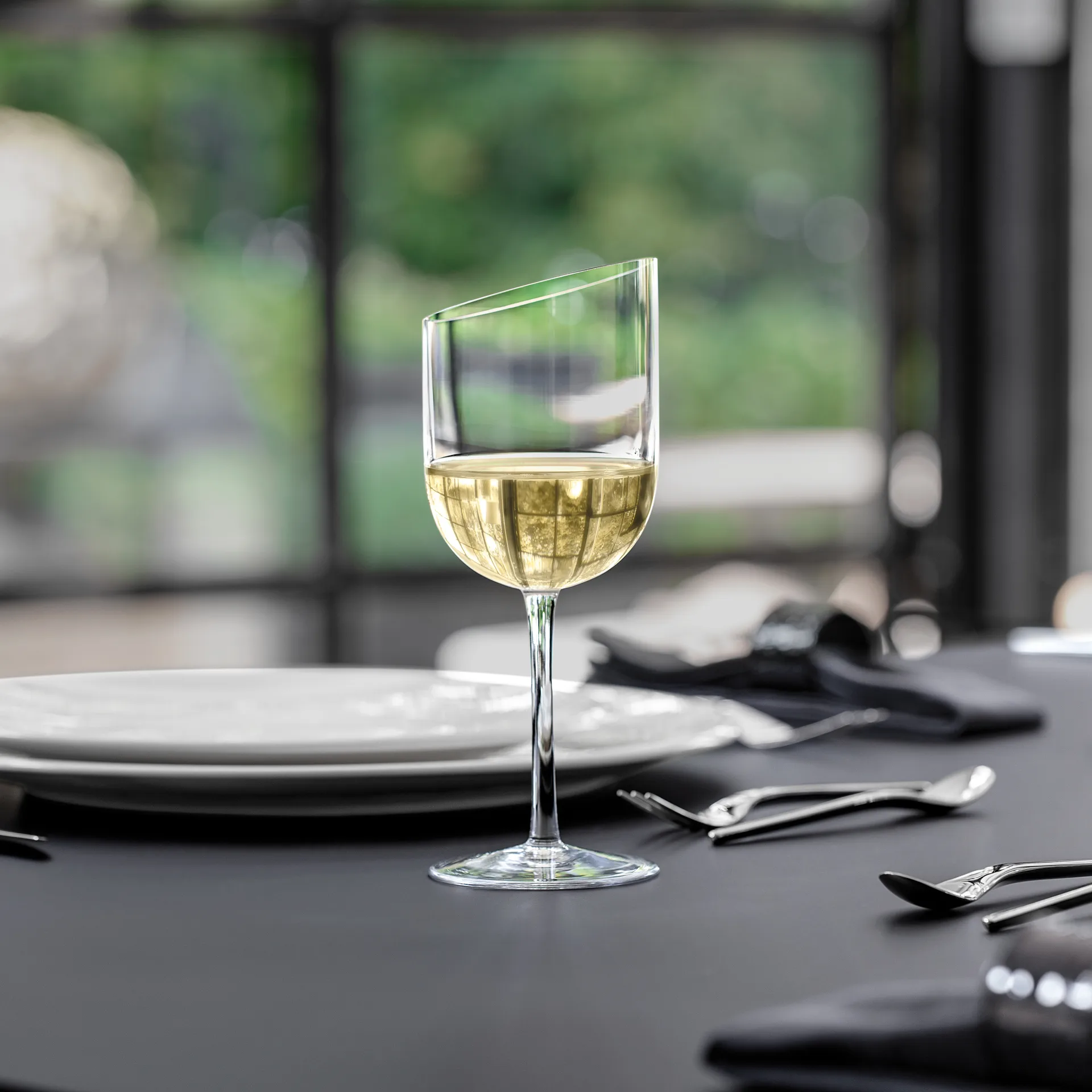 Kieliszek do wina białego NewMoon 4-pak, 30 cl Villeroy & Boch