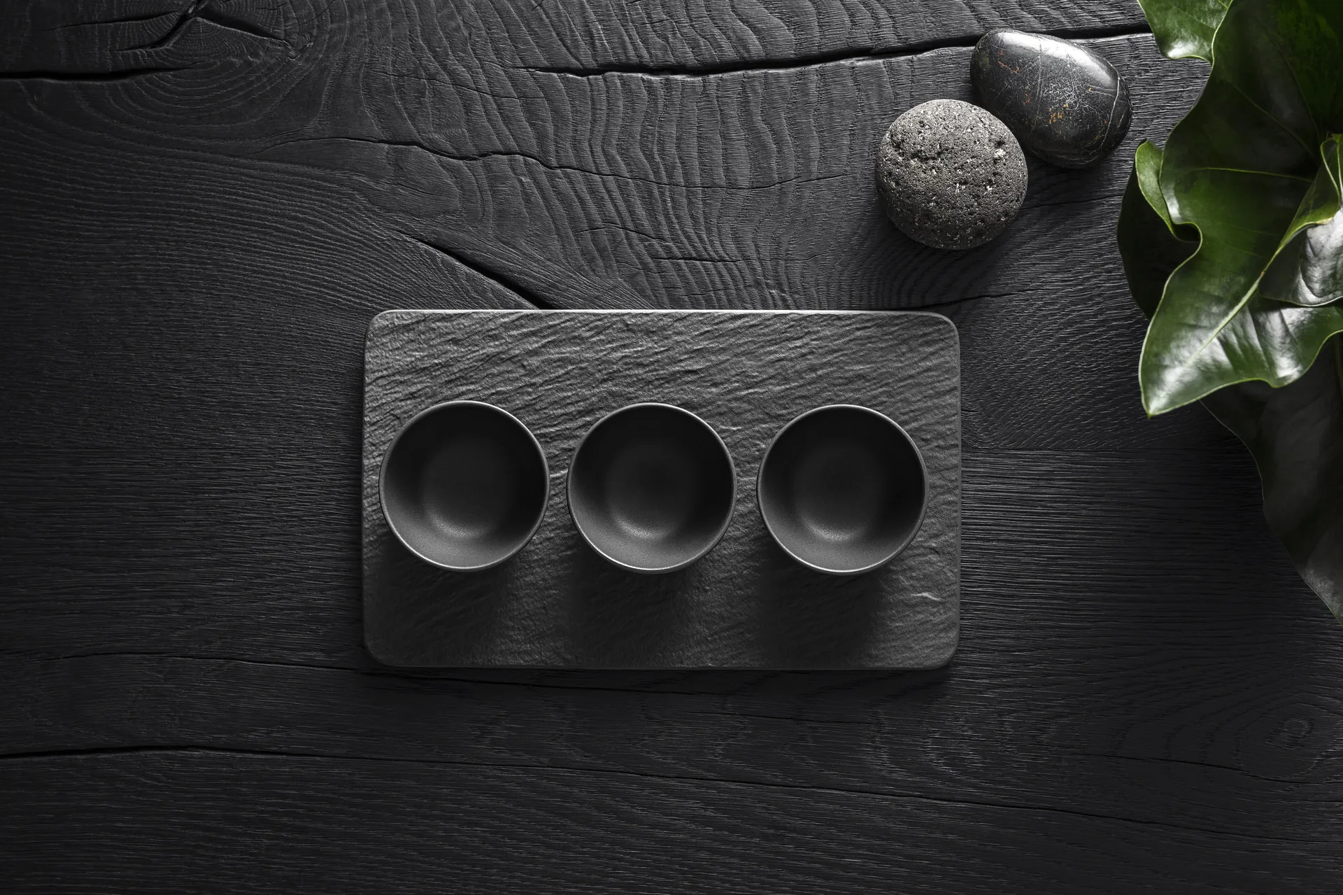 Miska na dipy Manufacture Rock 3 szt. z tacą, Czarny Villeroy & Boch