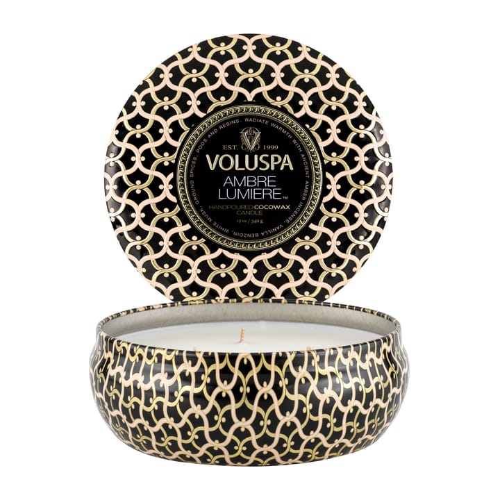 Maison Noir 3-wick Tin świeca zapachowa 40 godz. - Ambre Lumiere - Voluspa