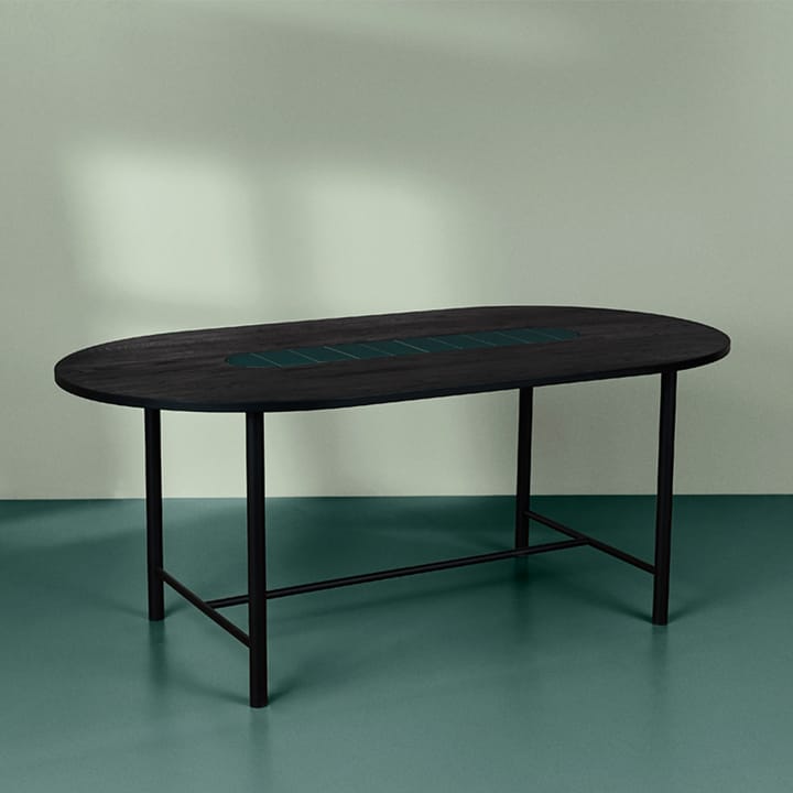 Be My Guest stół  - dąb czarny olej, podstawa ze stali czarnej, ceramika zielona, ​​100x180 - Warm Nordic