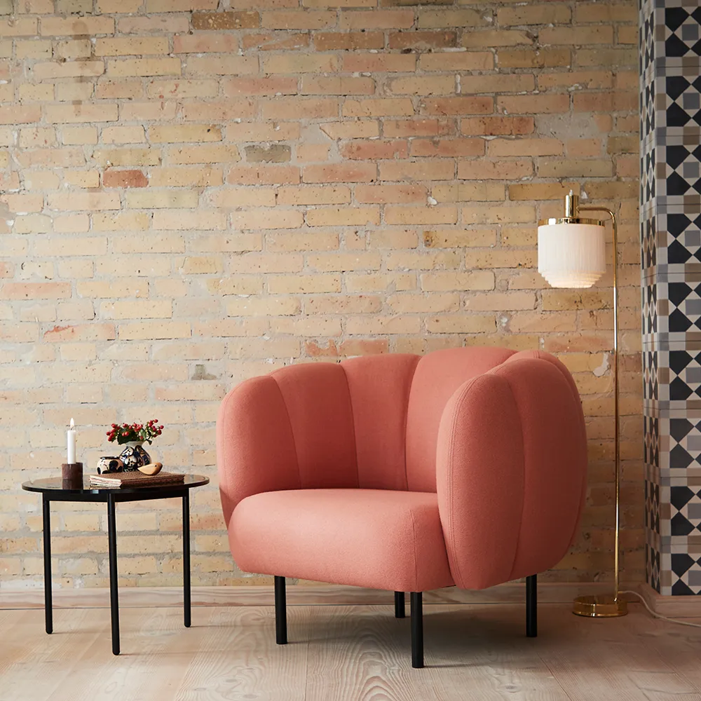 Fpierścieńe lampa podłogowa, pale pink, stal powlekana mosiądzem Warm Nordic