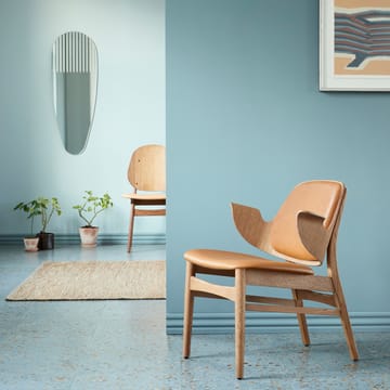 Gesture fotel - Skóra vegetal 90 Natura, stojak z białego olejowanego dębu, siedzisko w kolorze latte - Warm Nordic