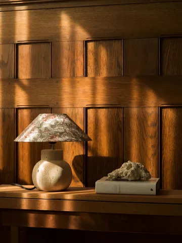 Abażur Flat shade - Honeysuckle blush, Ø30x9 cm - Watt & Veke