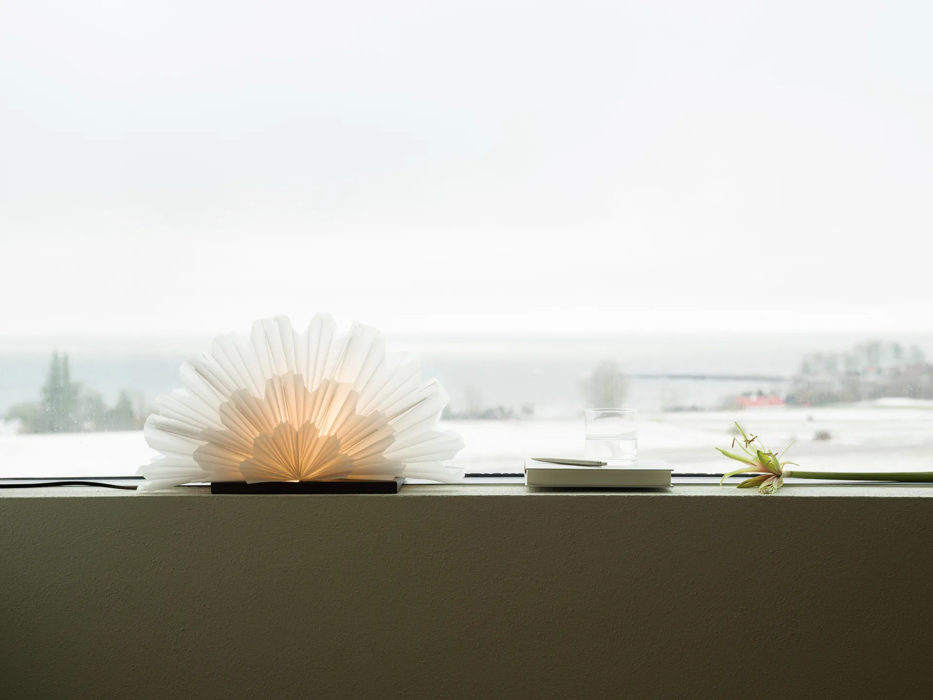 Gwiazda stojąca Mezza Snöblomma, White-coffee Watt & Veke