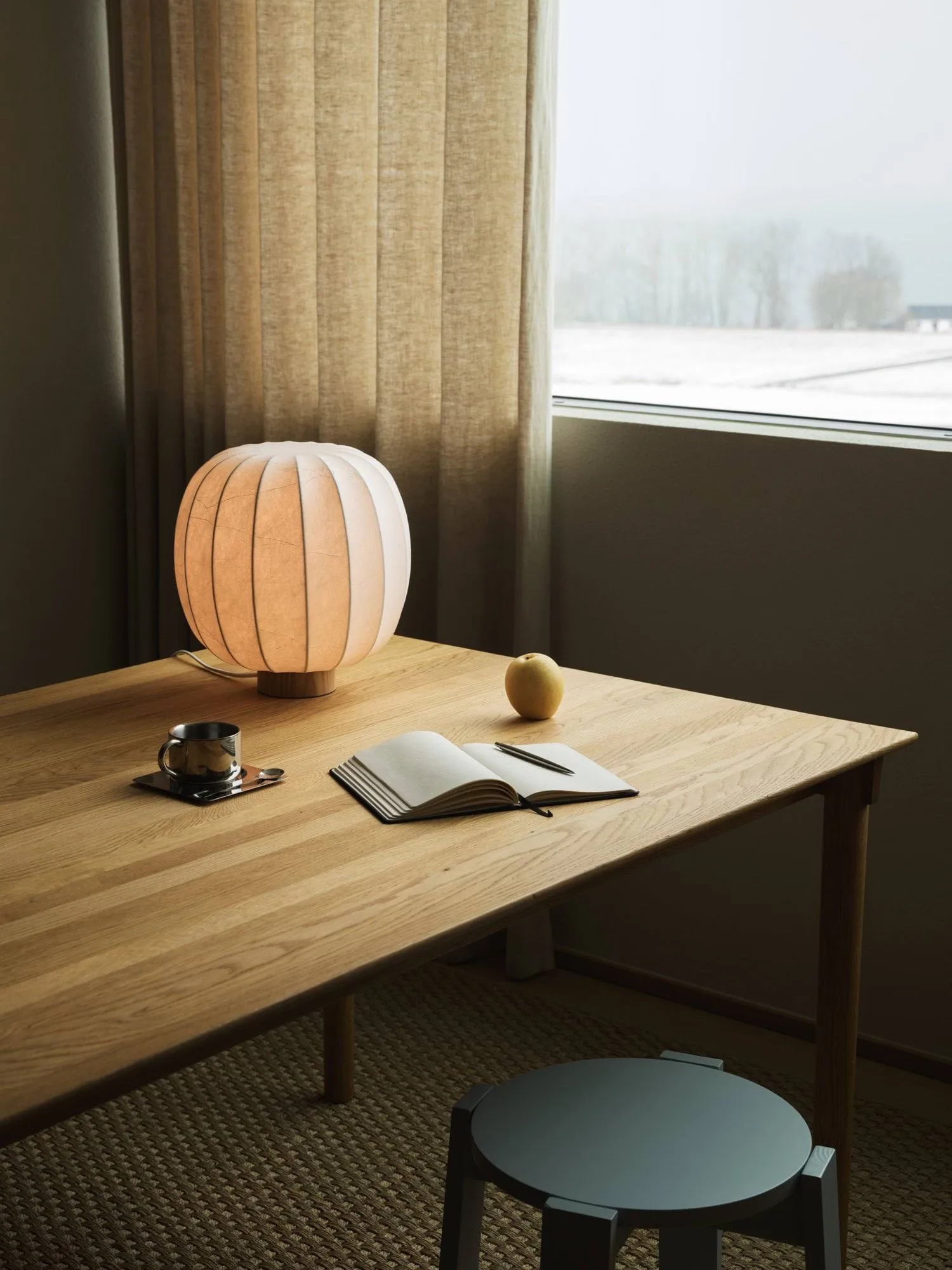 Lampa stołowa Lunari, White-Natural ash, Ø30x32 cm Watt & Veke