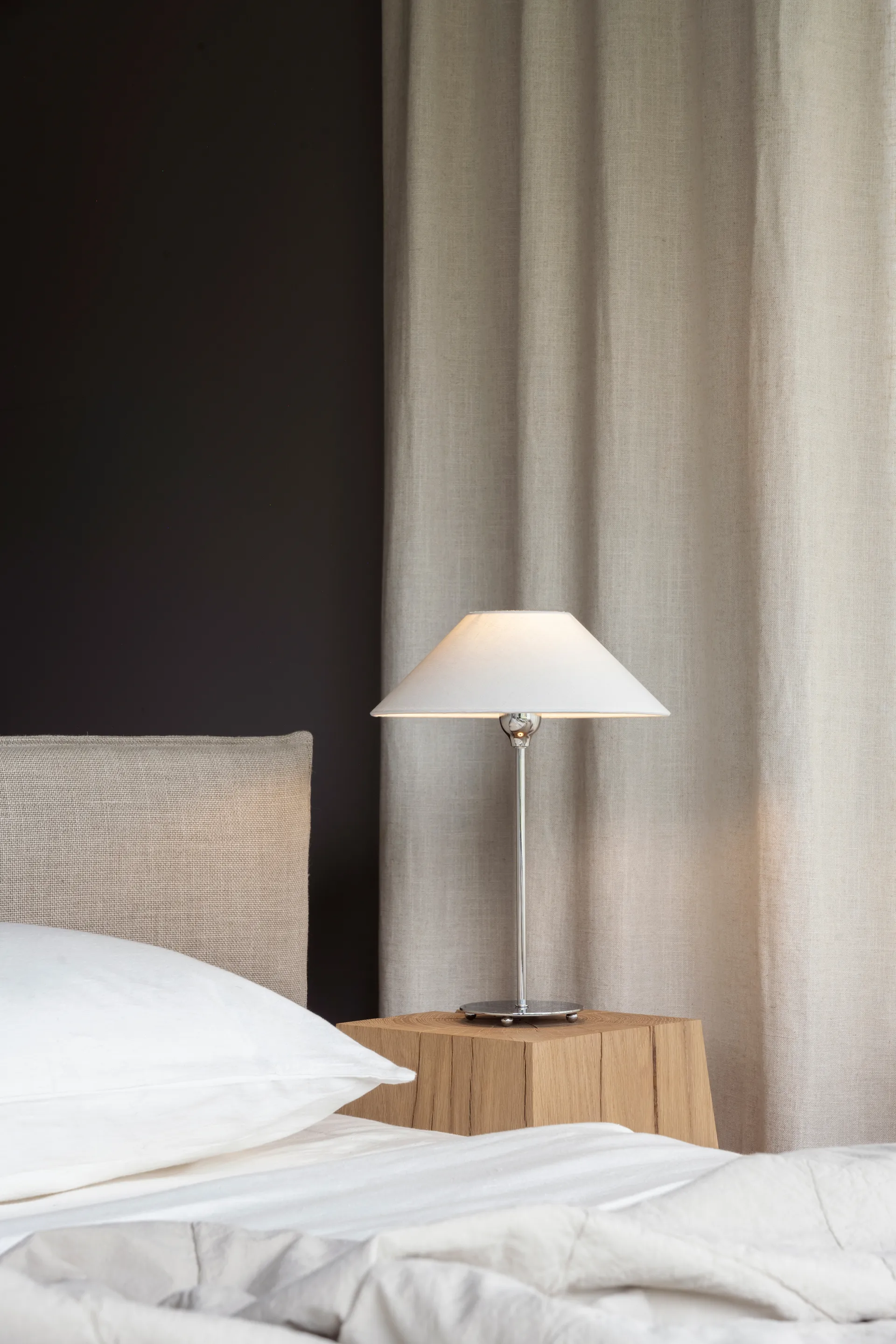 Line 35 podstawa lampy stołowej, Srebro Watt & Veke