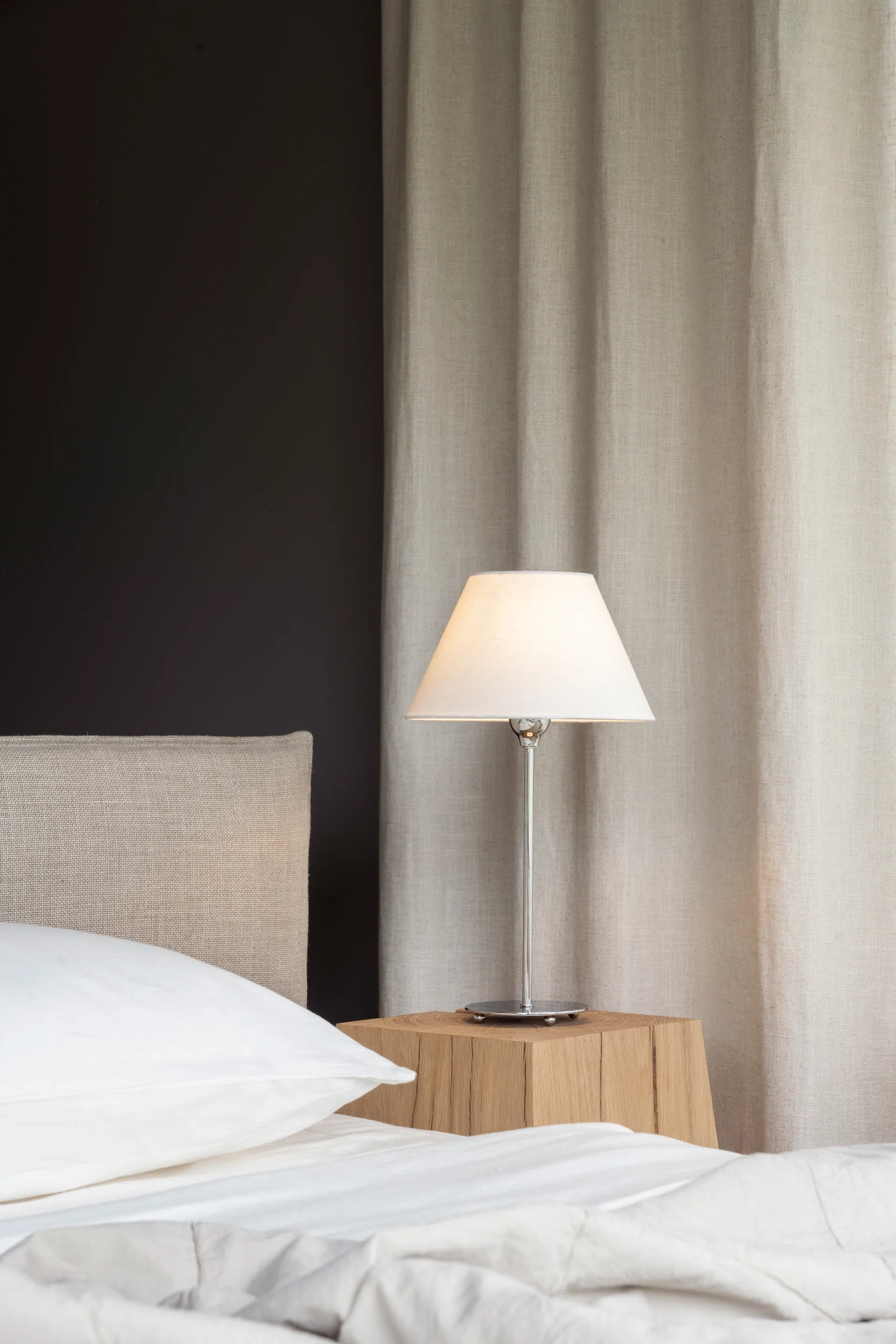 Line 35 podstawa lampy stołowej, Srebro Watt & Veke