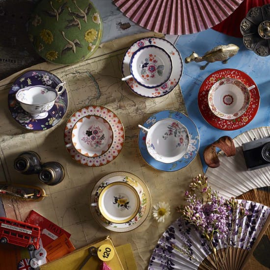 Filiżanka ze spodkiem Wonderlust, crimson jewel Wedgwood