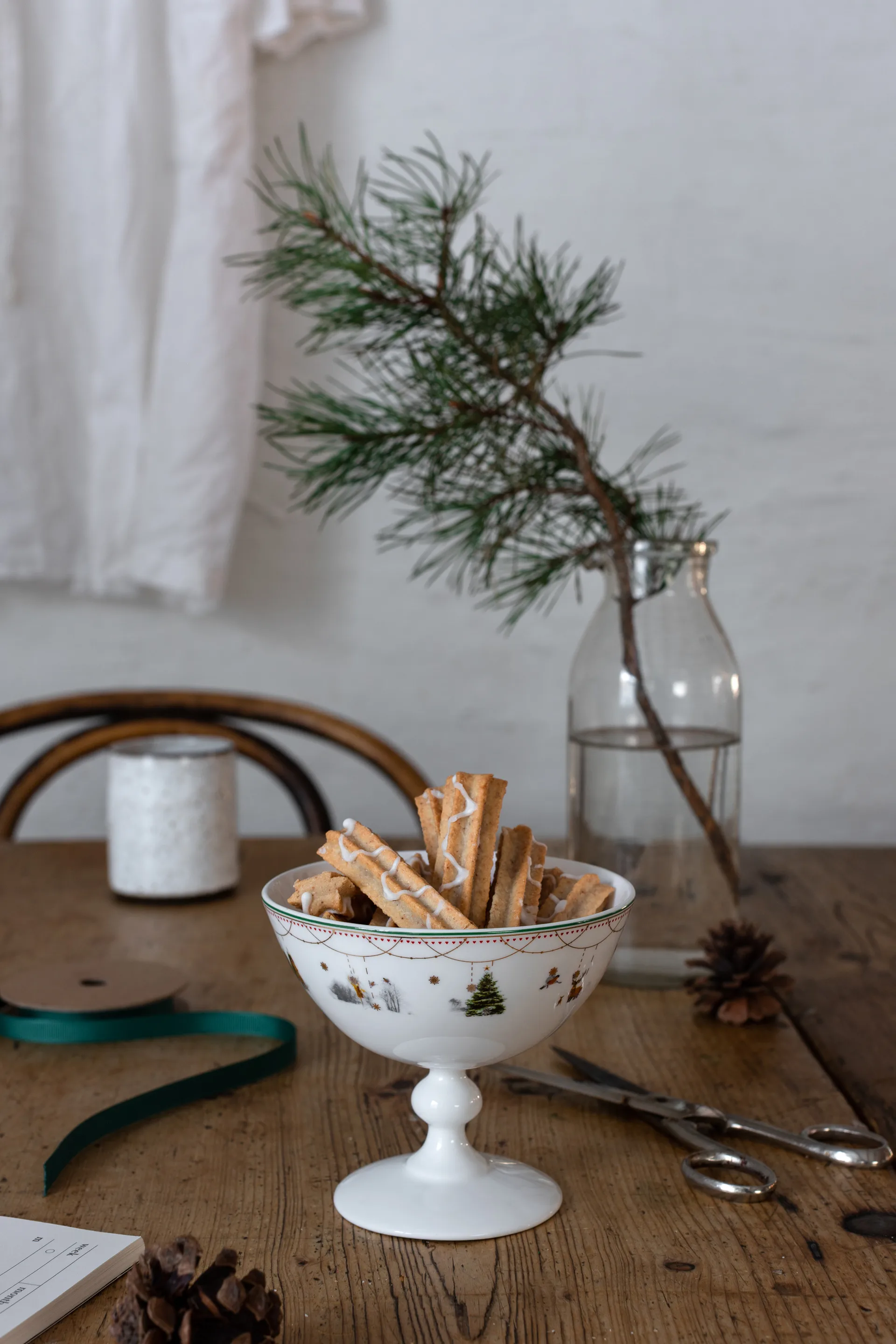 Miska Julemorgen Story na nóżce, Ø13 cm Wik & Walsøe