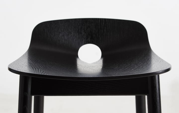 Krzesło barowe Mono 65 cm, Jesion malowany na czarno Woud