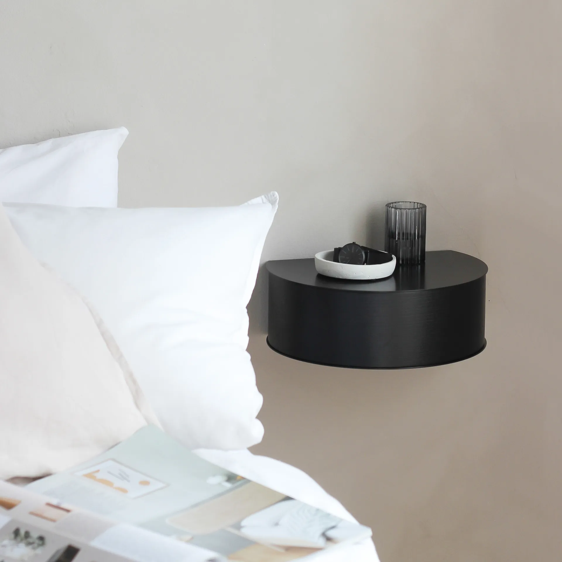 Półka Wallie, Czarny Woud