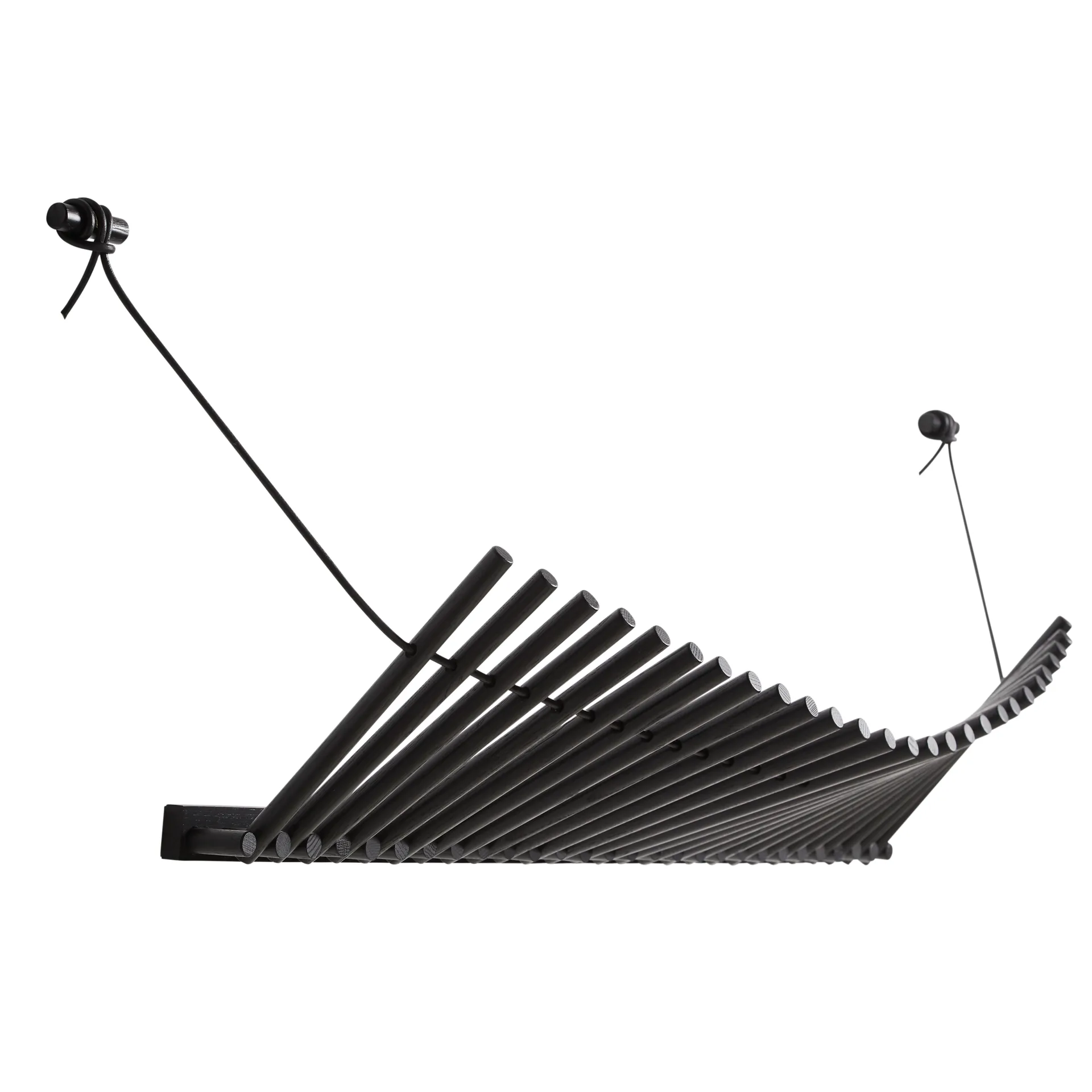 Wieszak na ubrania Knaegt, dąb malowany na czarno Woud