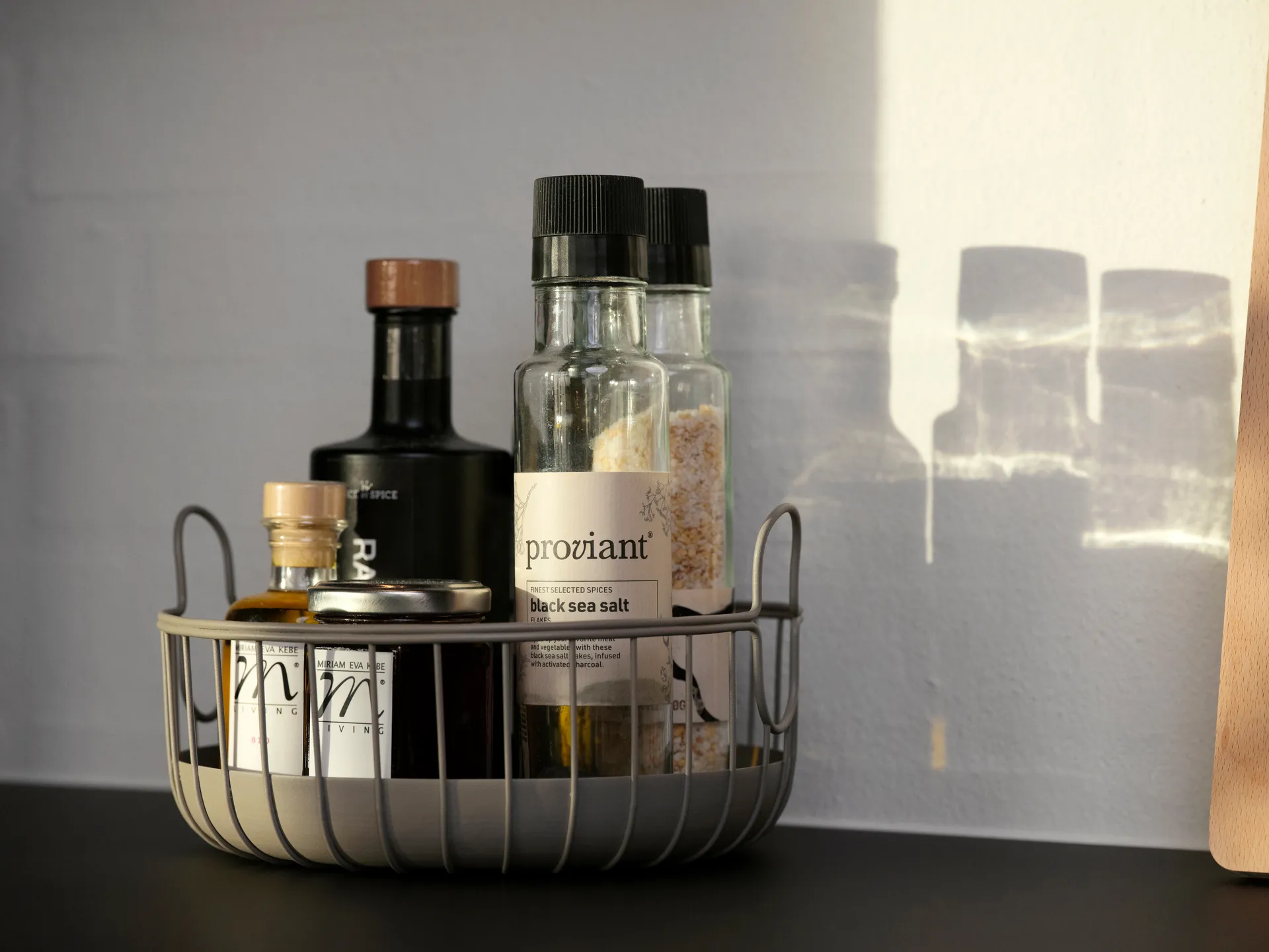 Kosz Inu Ø22x8 cm, Taupe Zone Denmark