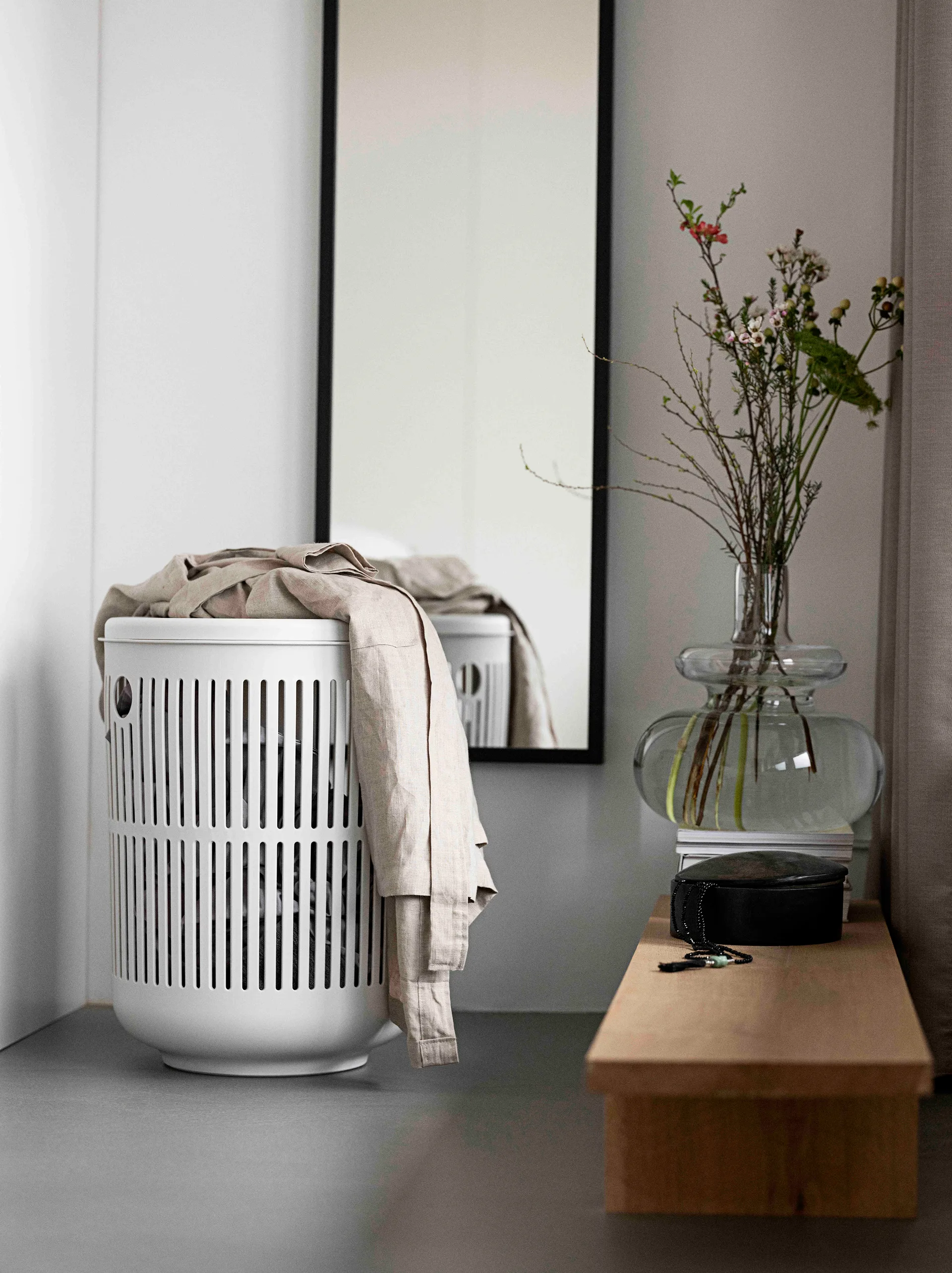 Kosz na pranie Ume, Delikatny szary Zone Denmark