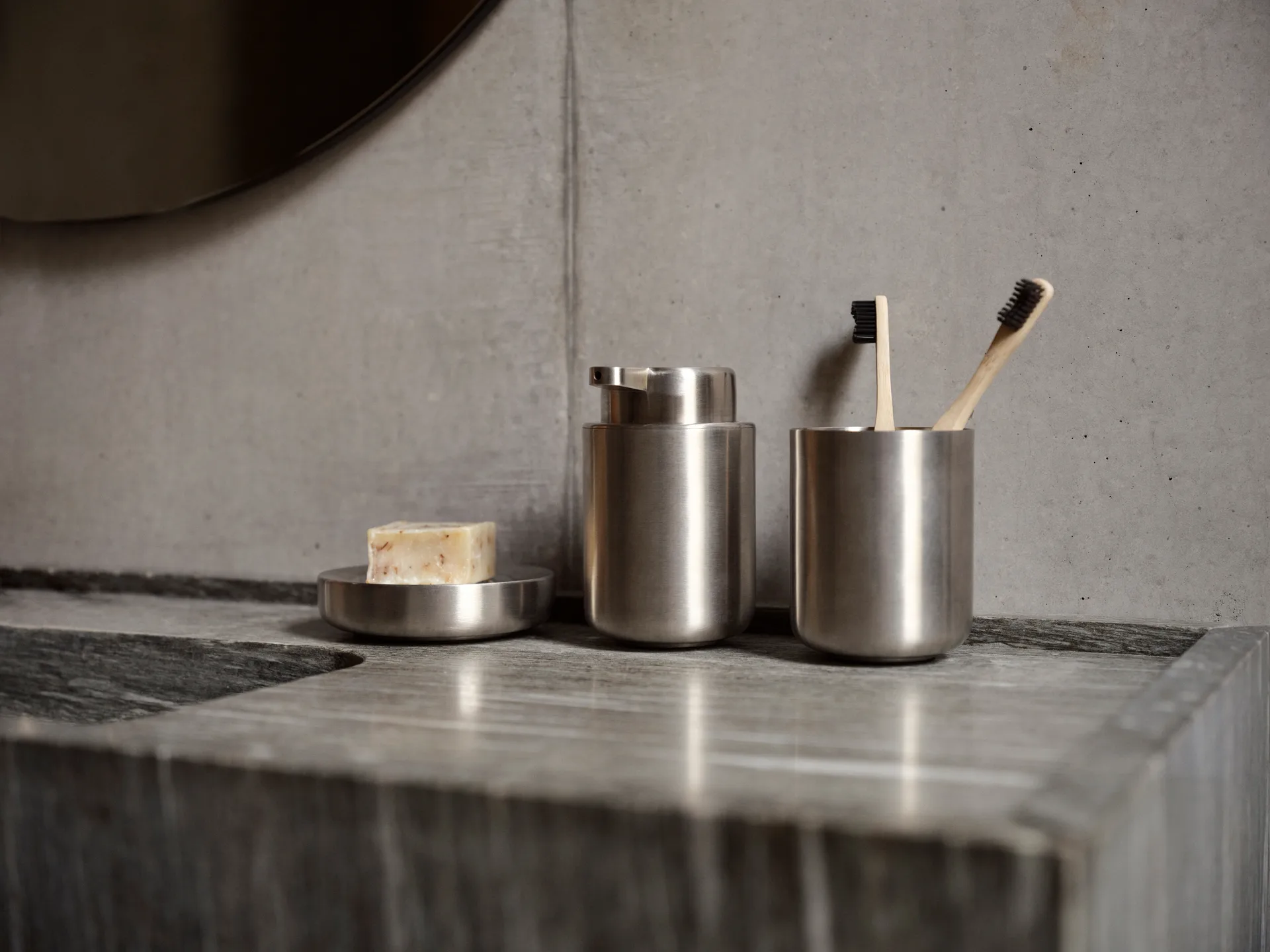 Kubek na szczoteczki do zębów Ume, Stal Zone Denmark