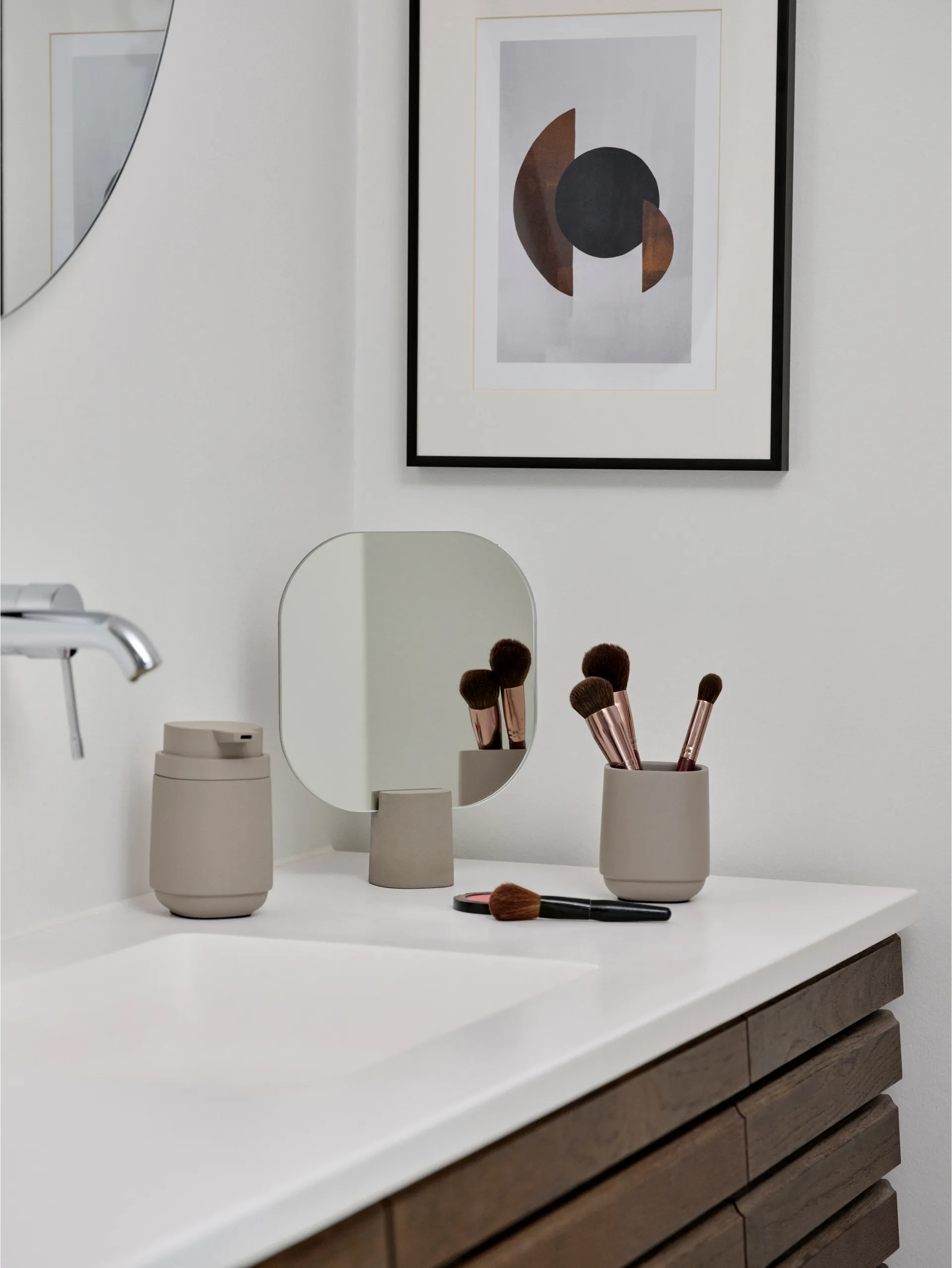 Lustro stołowe Time 26,5 cm, Concrete Zone Denmark