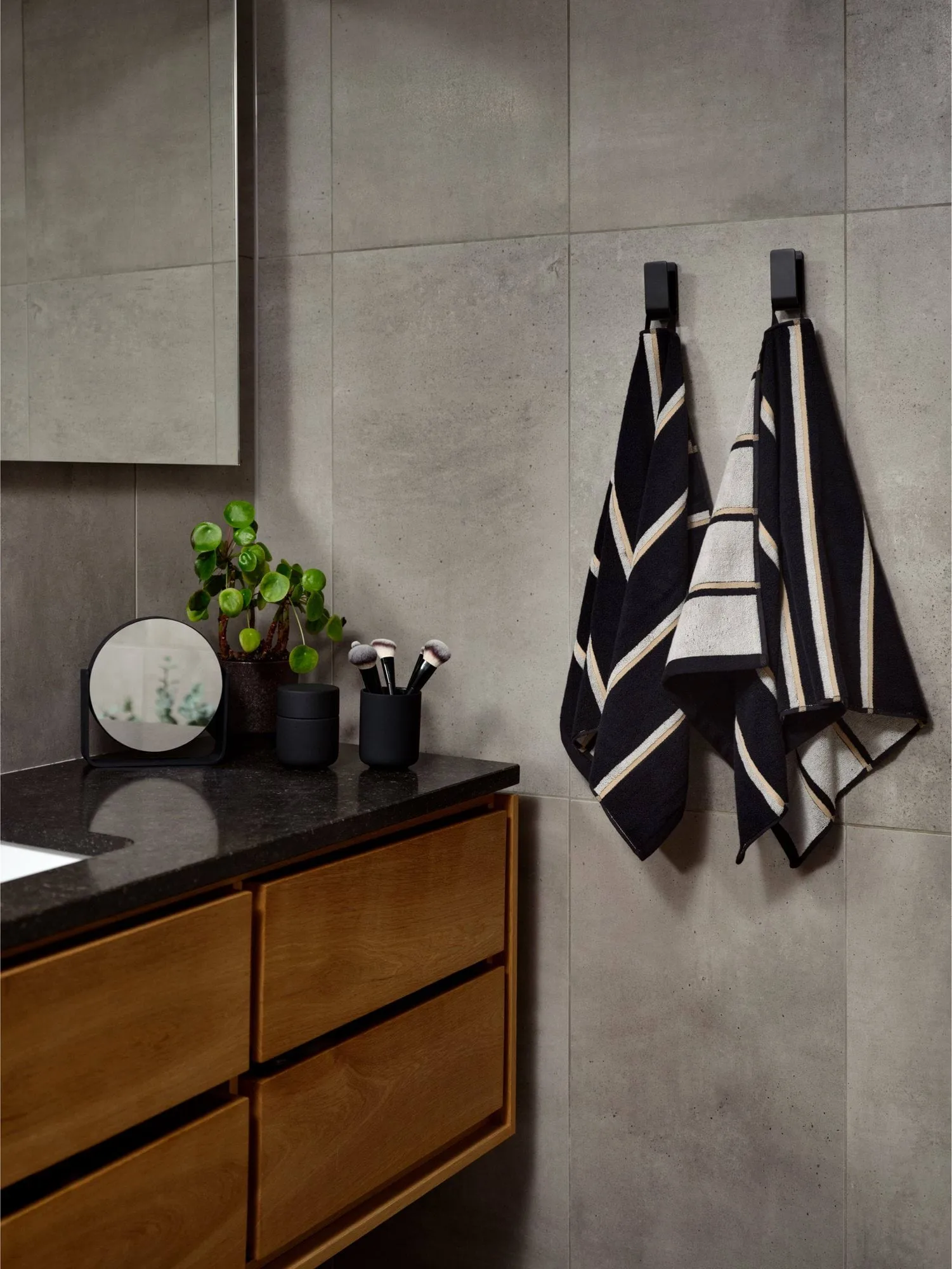 Ręcznik Sauna, Black-soft grey-camel, 50x100 cm Zone Denmark