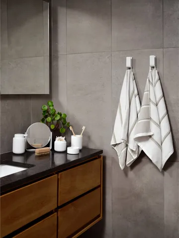Ręcznik Sauna - White-soft grey-eucalyptus, 50x100 cm - Zone Denmark