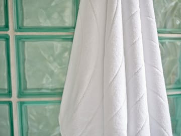 Ręcznik Time 50x100 cm - White - Zone Denmark