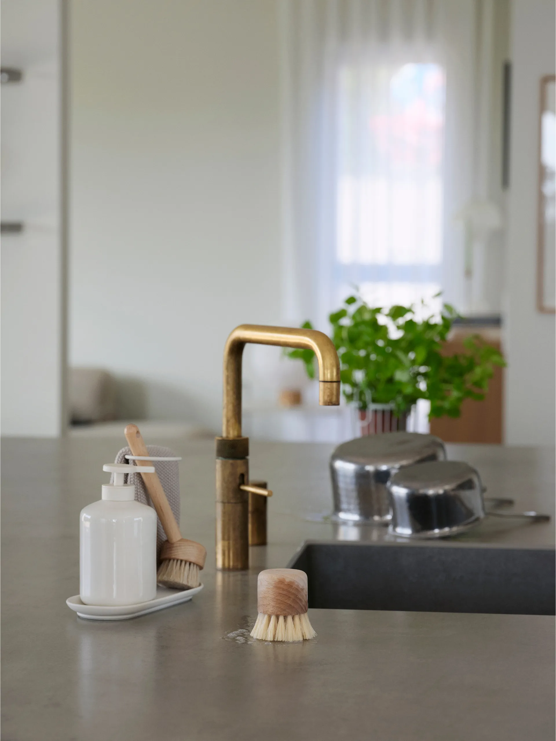 Szczotka do naczyń Inu, Buk Zone Denmark