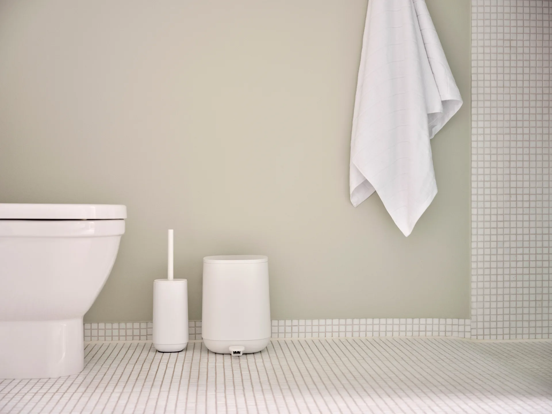 Szczotka do WC Time 36 cm, White Zone Denmark