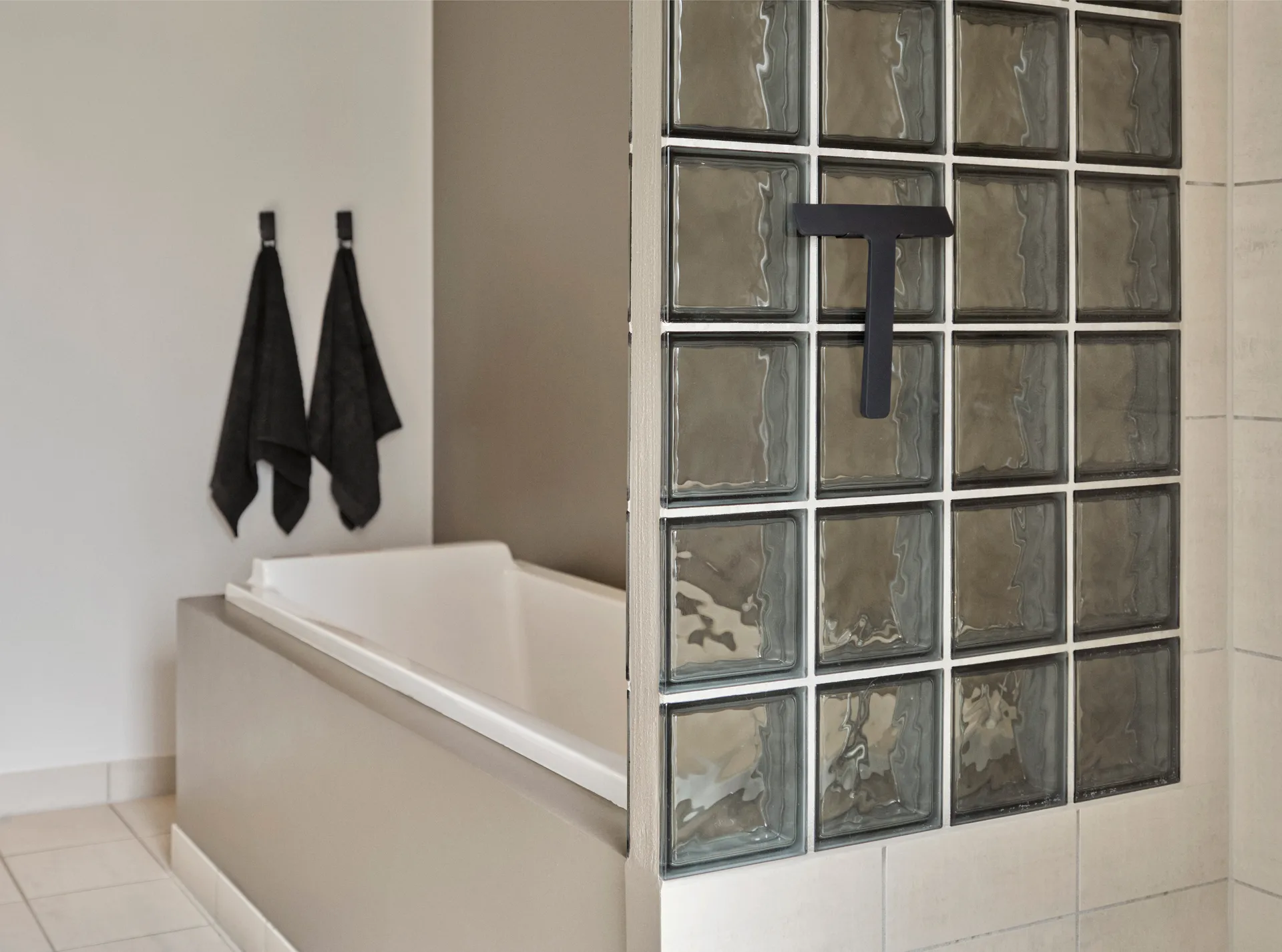 Ume hak, Black Zone Denmark