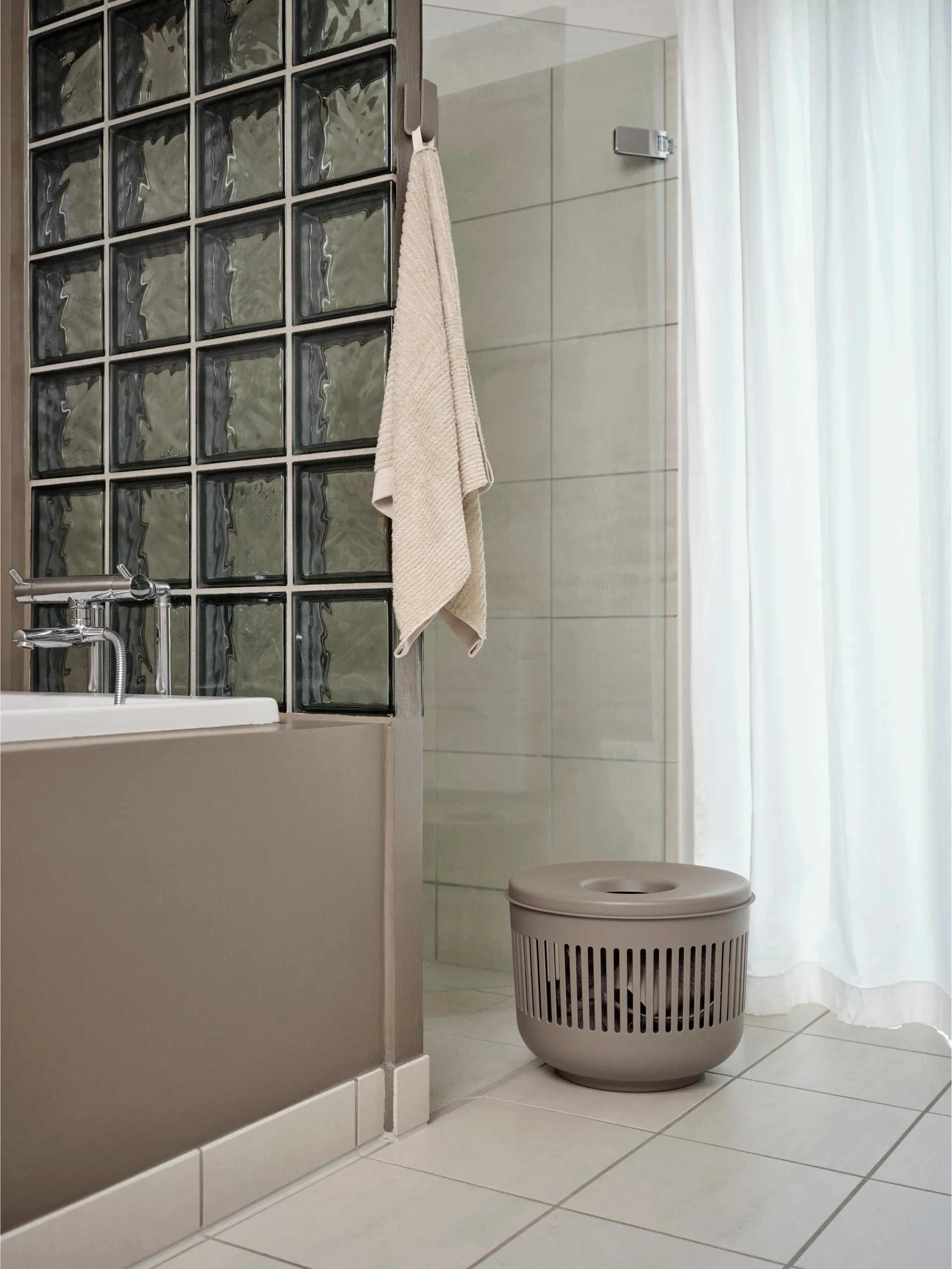 Ume hak, Taupe Zone Denmark