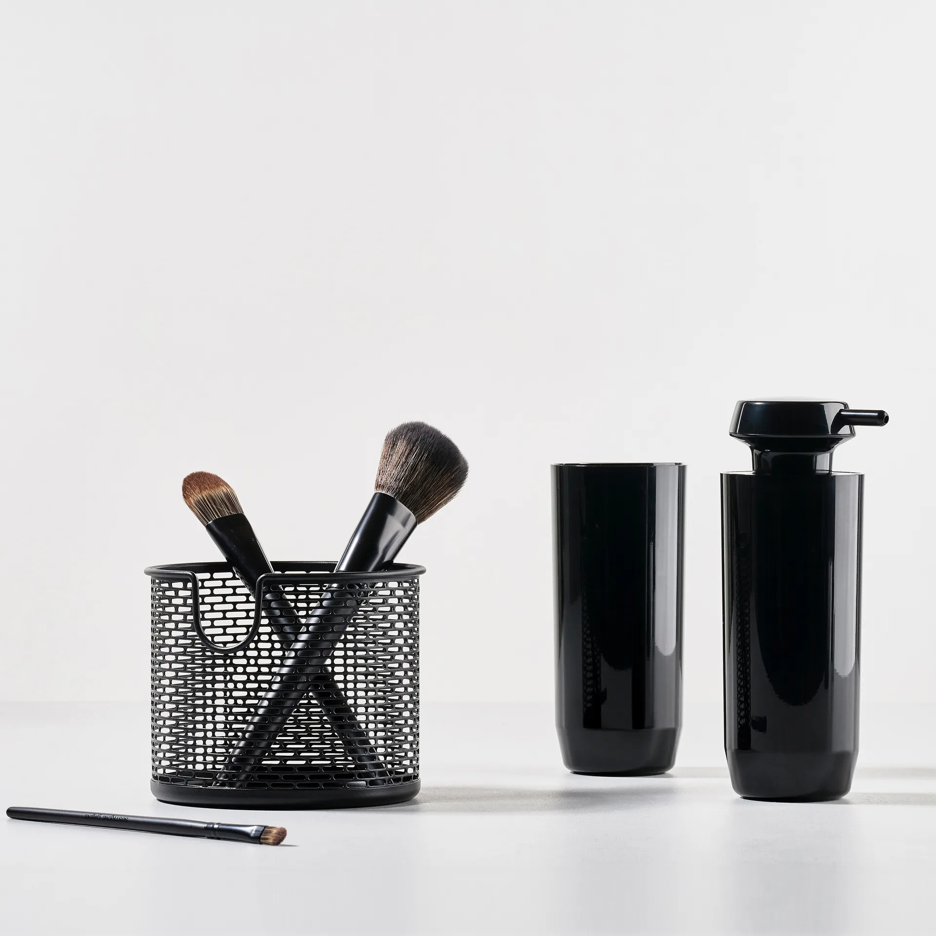 Zone Suii pompka do mydła 17,5 cm, Black Zone Denmark