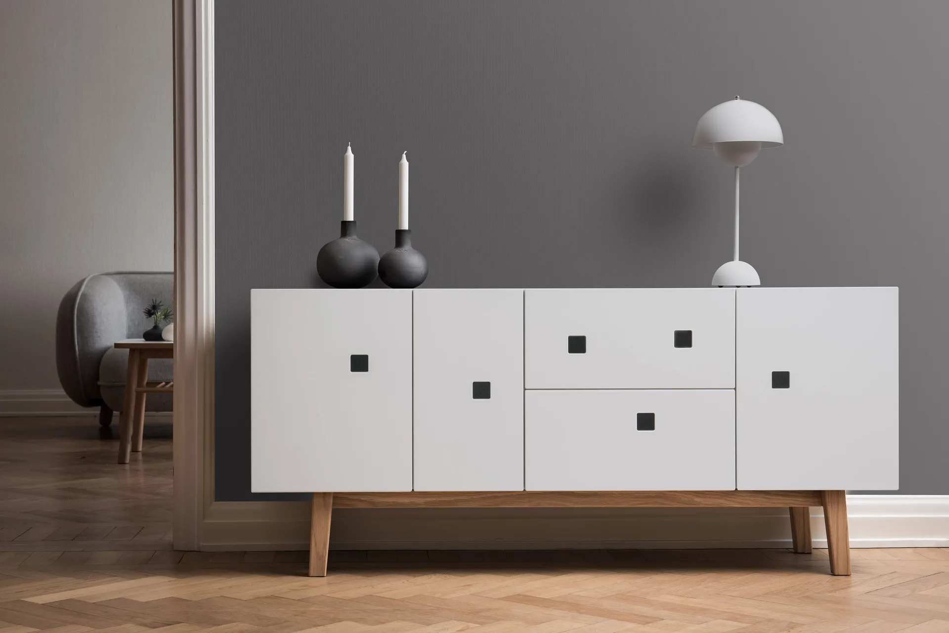 Peep M2 ławka medialna, biały, retro, stojak dębowy Zweed