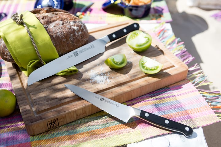 Zwilling Pro kompakt ząbkowany nóż 14 cm, Czarny-nierdzewna stal Zwilling