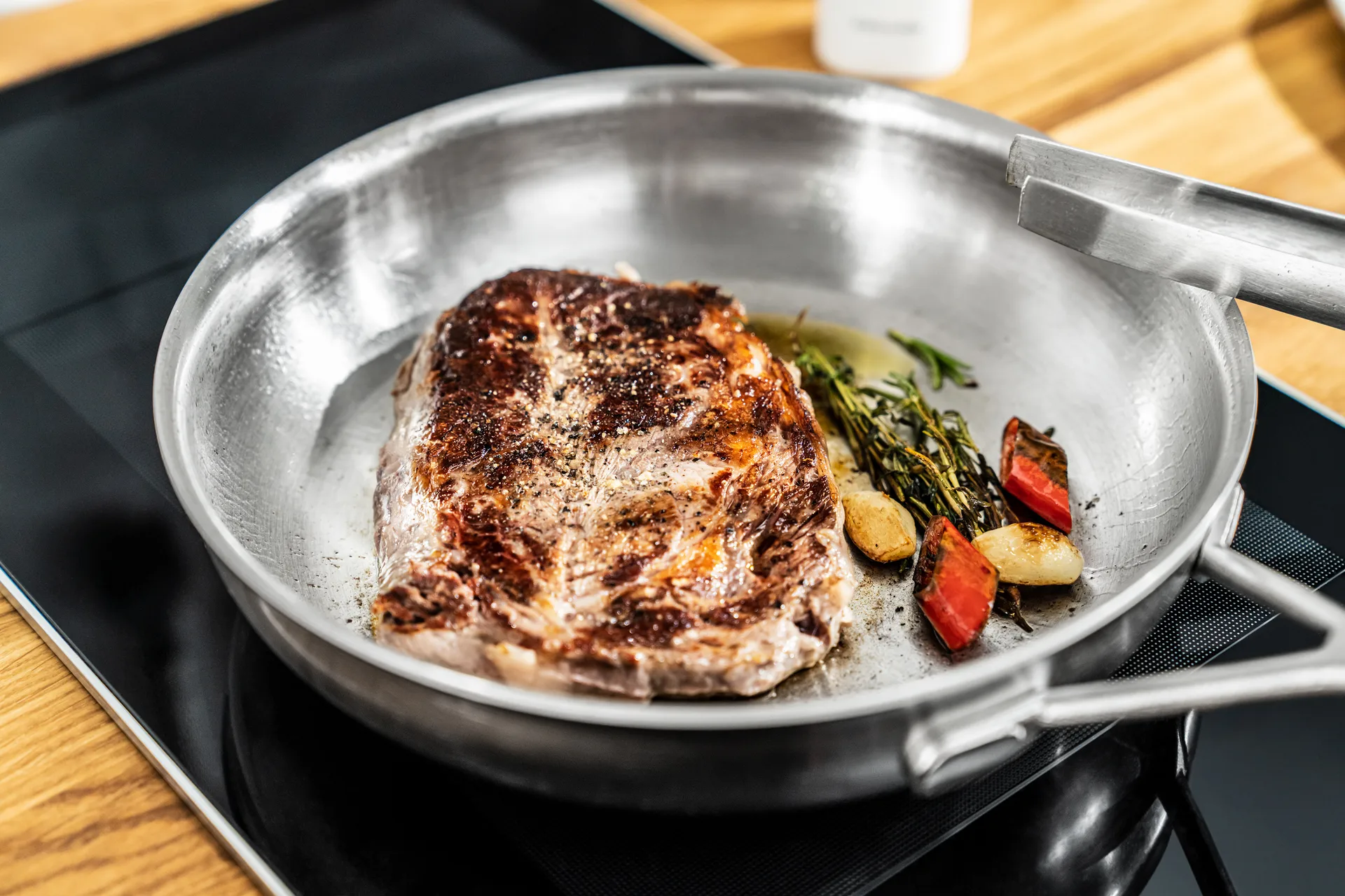 Zwilling Pro patelnia ze stali nierdzewnej, Ø28 cm Zwilling