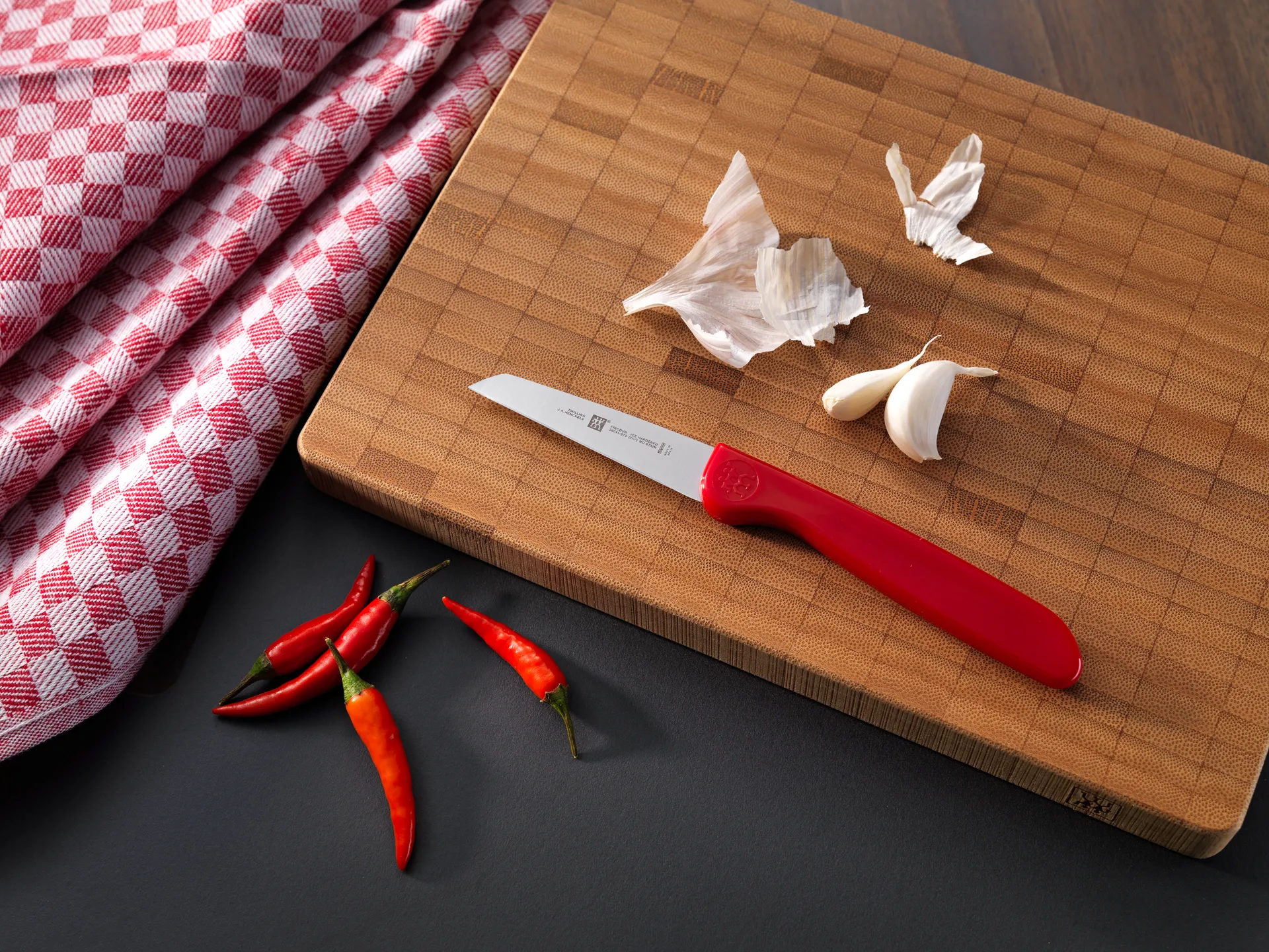 Zwilling Twin grip nóż do warzyw 7 cm, Czerwony-nierdzewna stal Zwilling